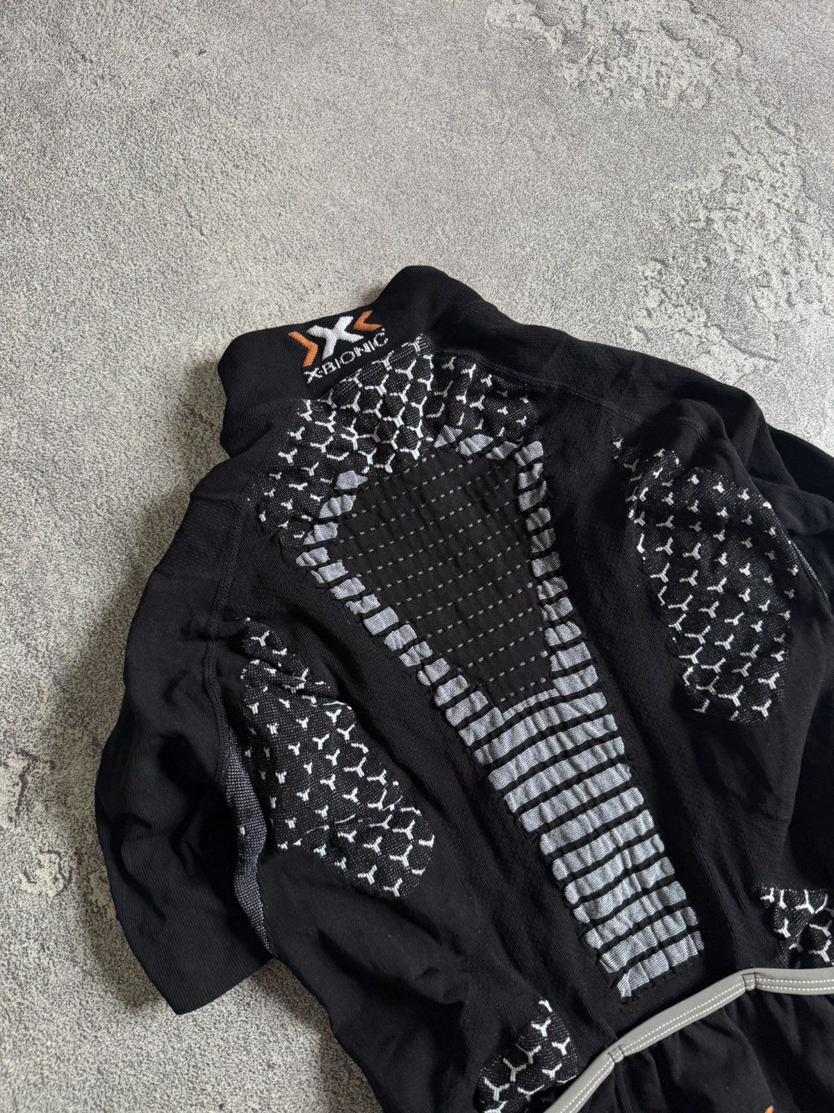 Designer XBIONIC zip outdoor cycling 🚴 jersey top tee t-shirt Size L / US 10 / IT 46 - 12 Thumbnail