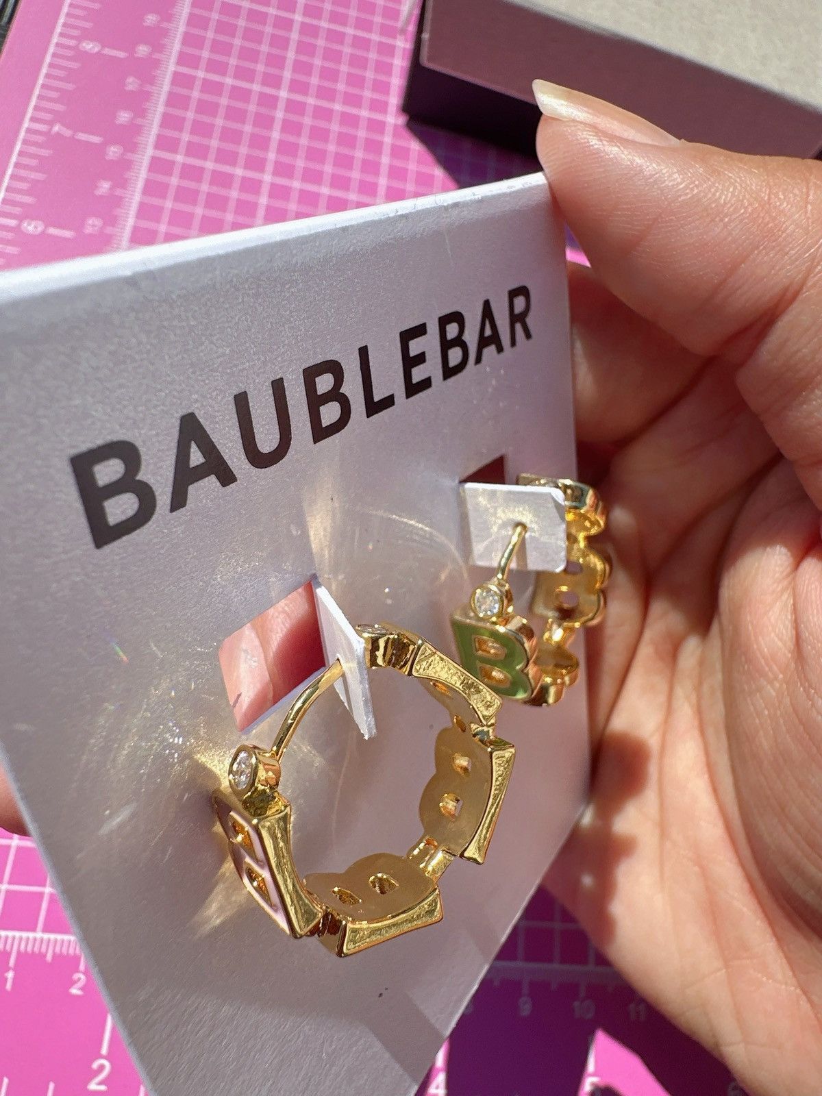 Designer BaubleBar multicolor letter B diamonds Gold Hoop clip on Size ONE SIZE - 5 Thumbnail