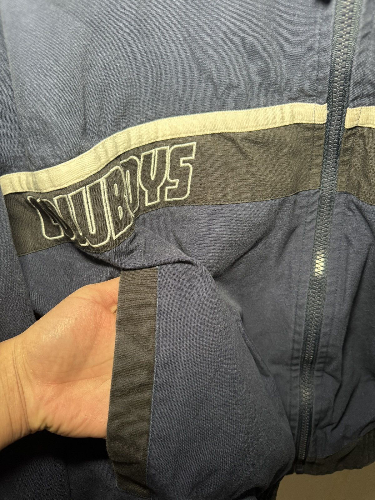 NFL × Vintage Vintage Heavyweight Dallas Cowboys NFL x Reebok Jacket Sz XL Size US XL / EU 56 / 4 - 4 Thumbnail