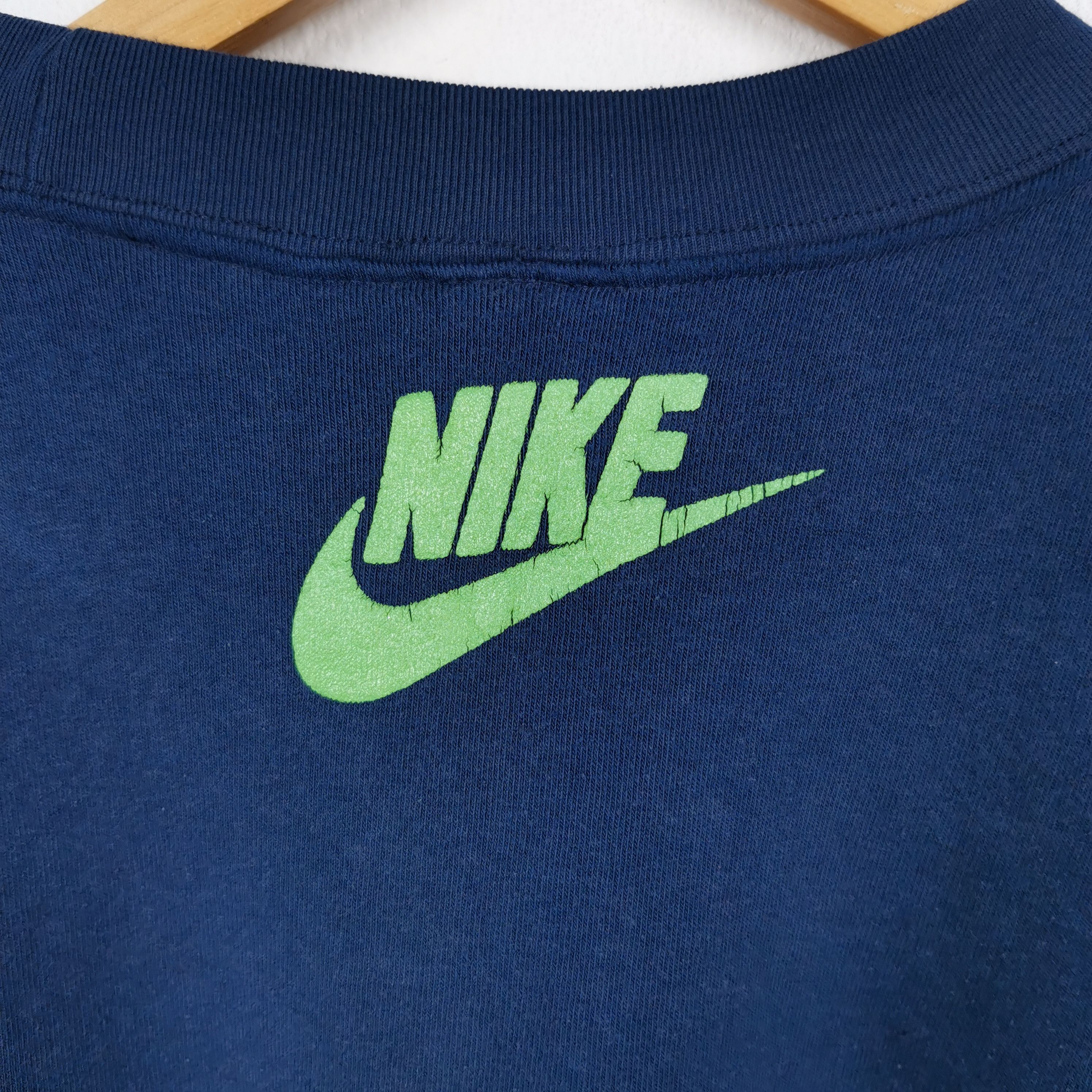 Nike Vintage 90s Nike Sweatshirt Jumper Nike Swoosh Sweater Size US L / EU 52-54 / 3 - 7 Thumbnail