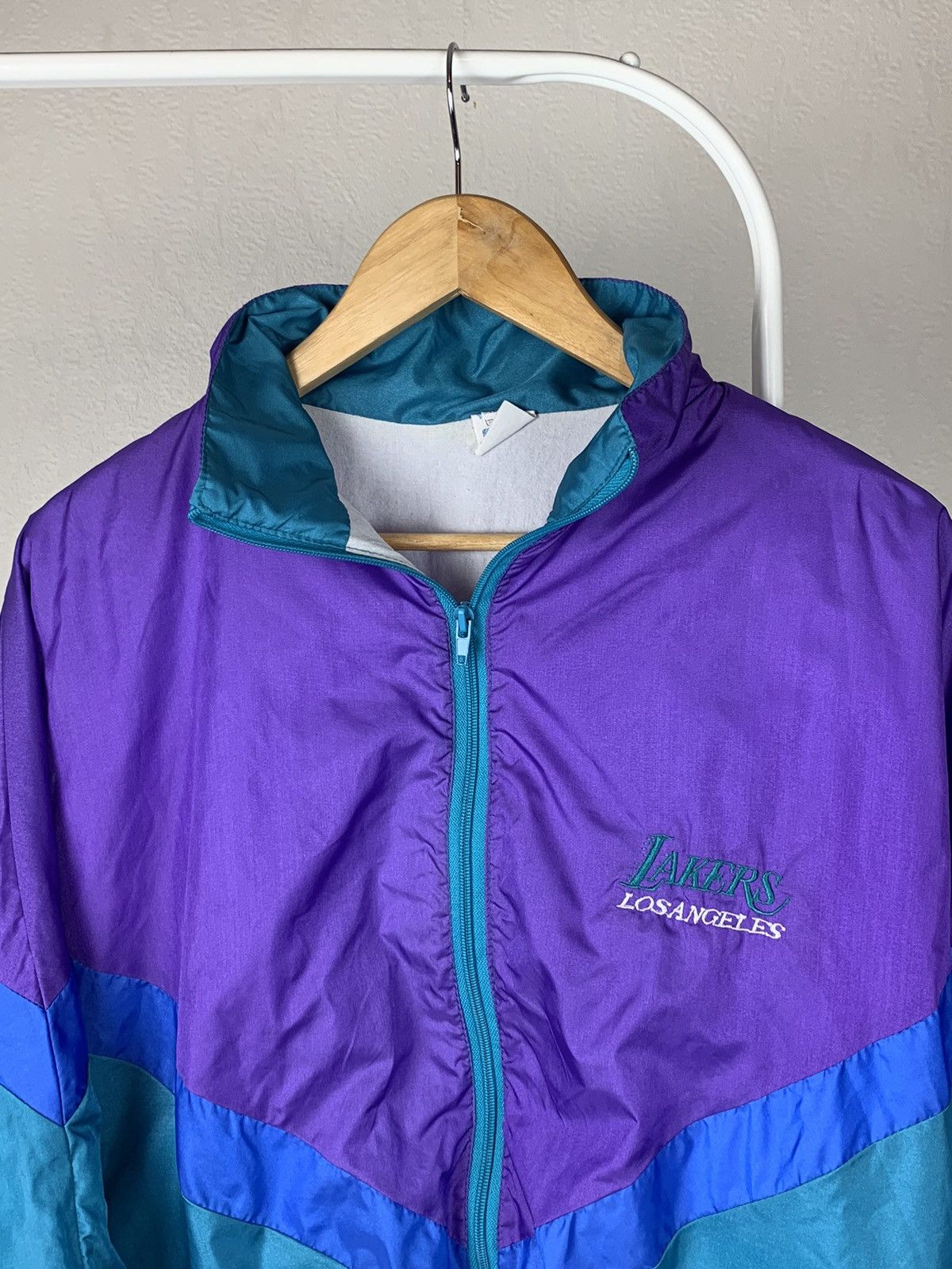 NBA L.A Lakers Vintage Jacket Bomber Light Jacket Big Logo Size US S / EU 44-46 / 1 - 4 Thumbnail