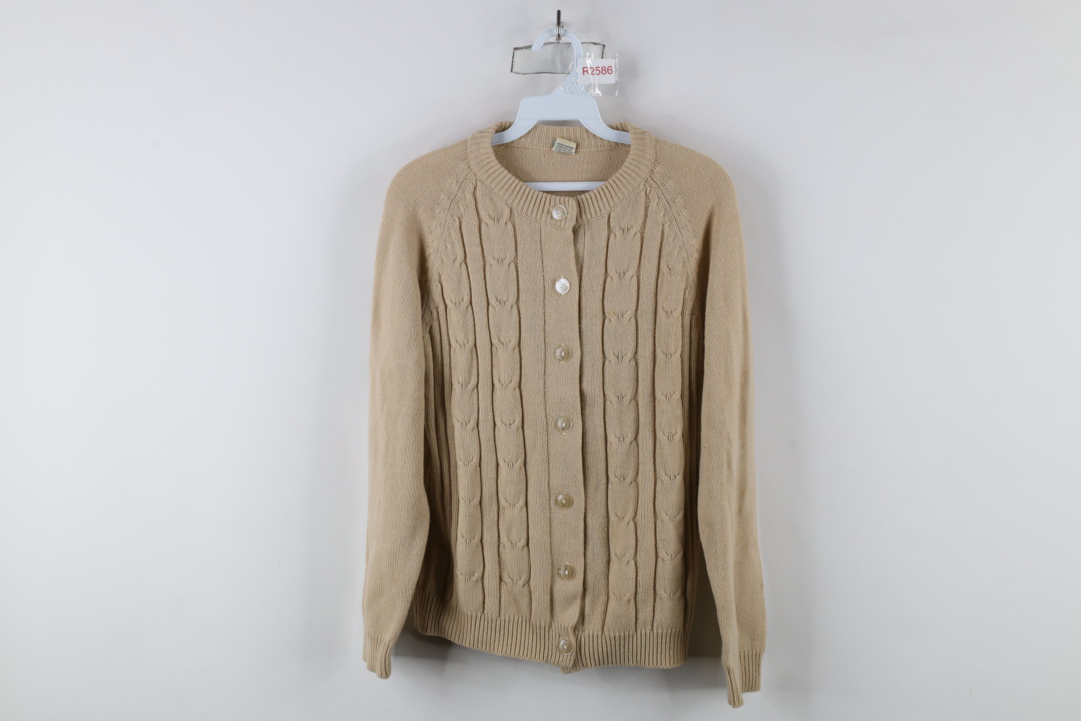 Vintage Vintage 70s Streetwear Chunky Cable Knit Cardigan Sweater Size XS / US 0-2 / IT 36-38 - 1 Thumbnail