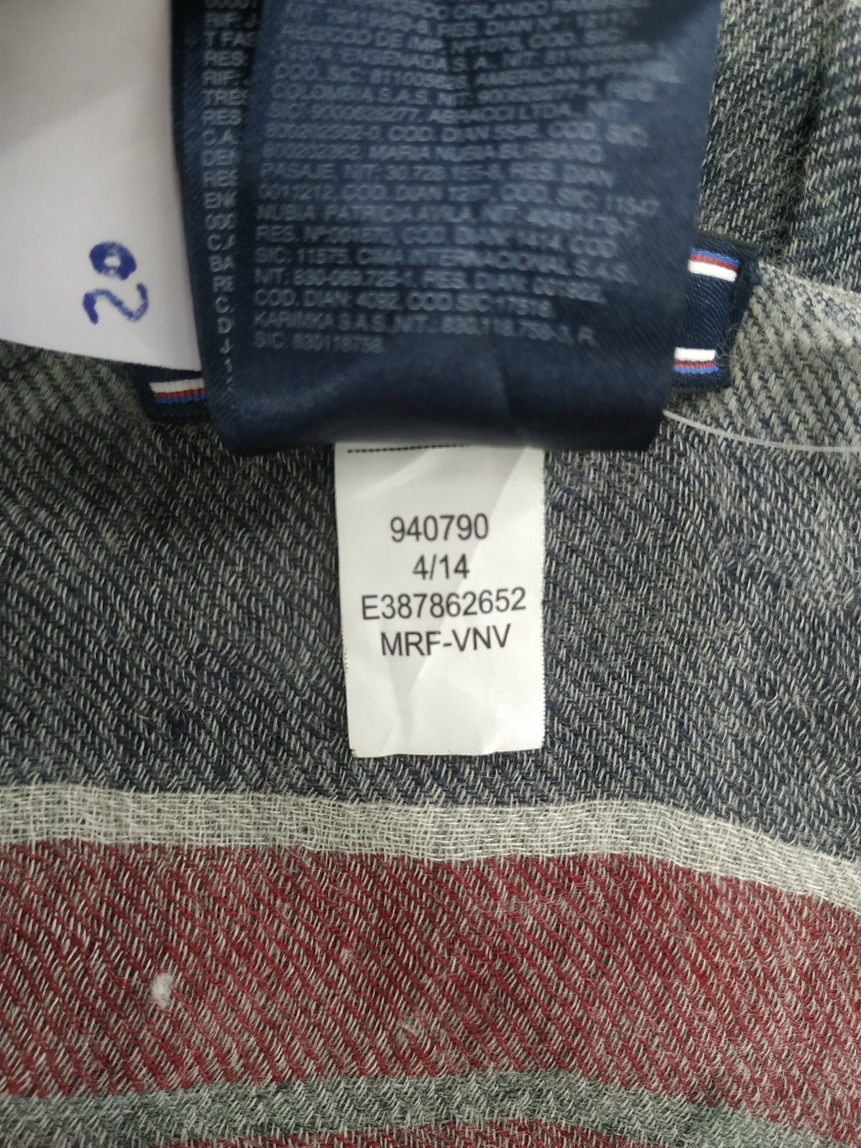 Tommy Hilfiger Vintage Tommy Hilfiger Scarf/Muffler/Neckwear MF117 Size ONE SIZE - 5 Thumbnail