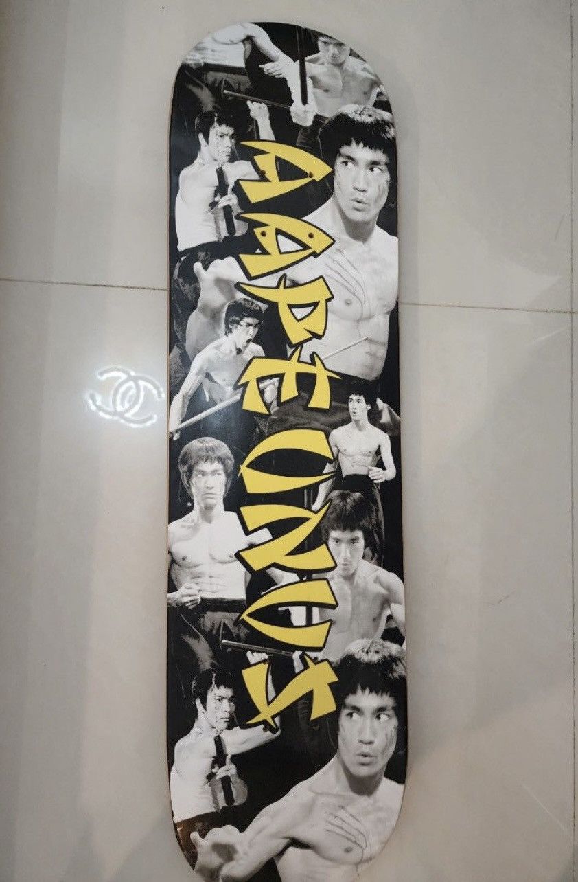 Aape × Bape Bape A Bathing Ape AAPE Bruce Lee Deck skateboard Size ONE SIZE - 3 Thumbnail