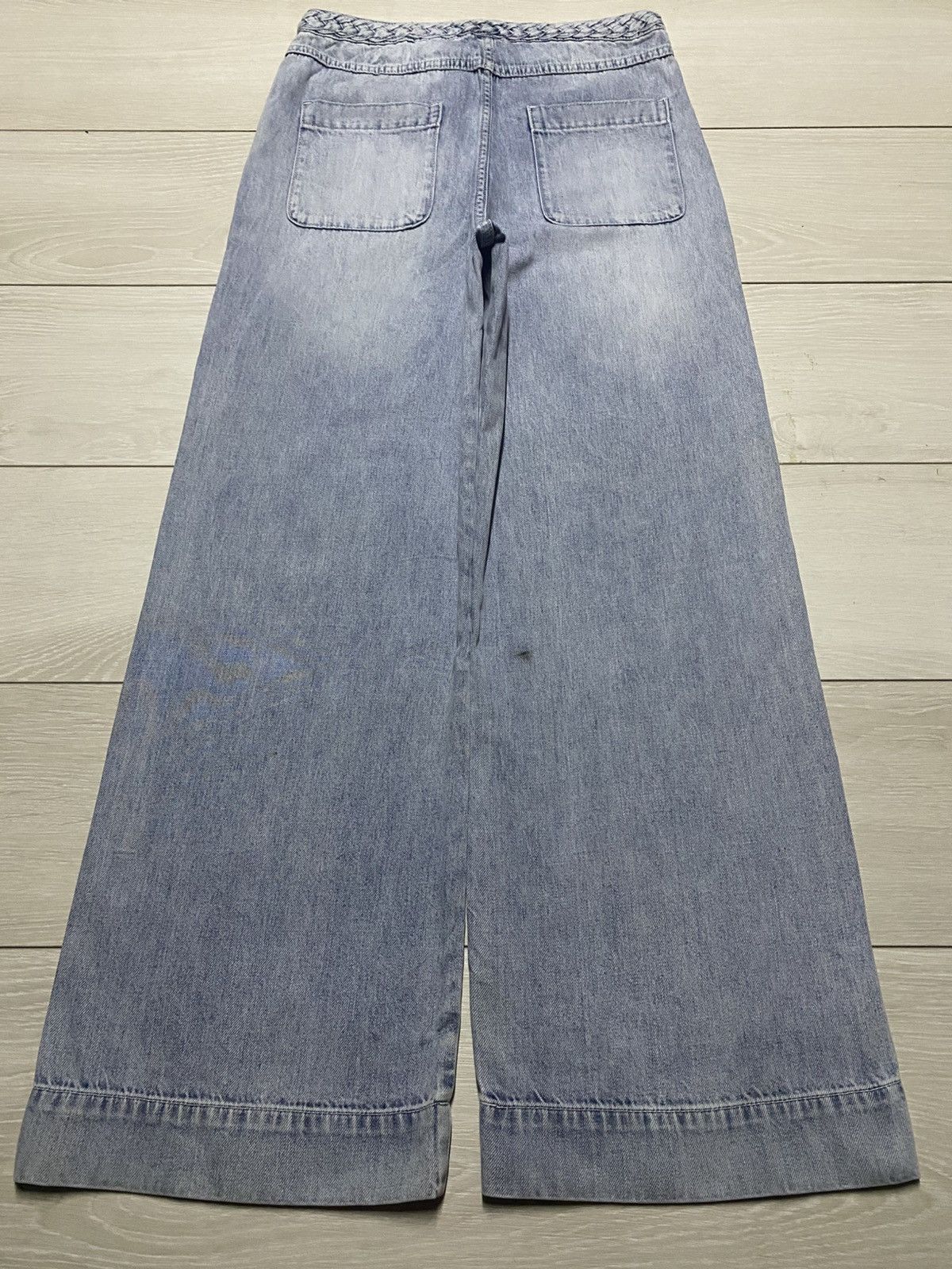 Japanese Brand H&M Bush Pants Light Wash Baggy Woman Size US 29 - 2 Thumbnail