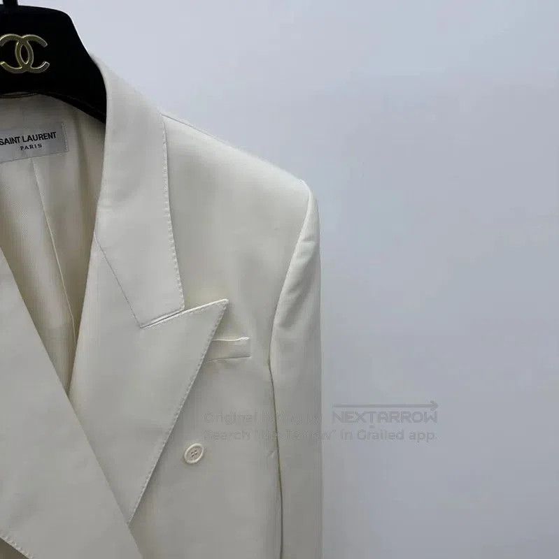 Yves Saint Laurent YSL Cream Double-Breasted Women's Jacket . Size M / US 6-8 / IT 42-44 - 3 Thumbnail