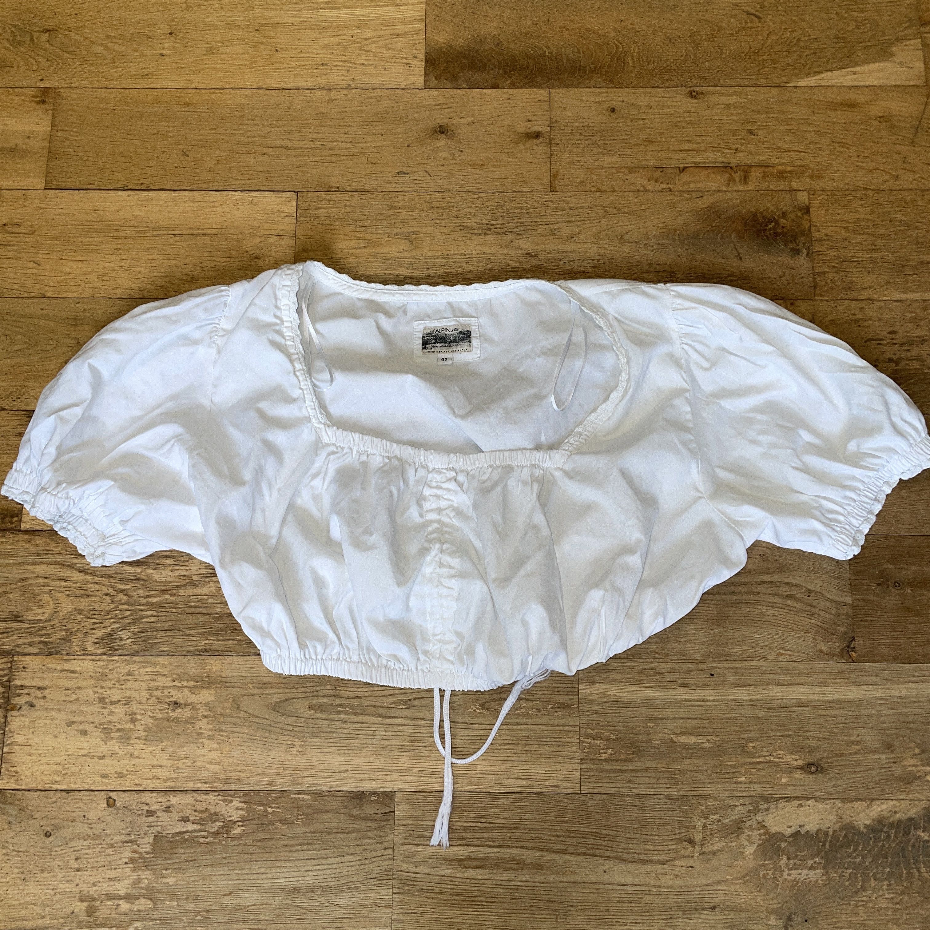Vintage Alpin Bavarian Crop Top Blouse Vintage Retro Size 42 Size M / US 6-8 / IT 42-44 - 1 Thumbnail