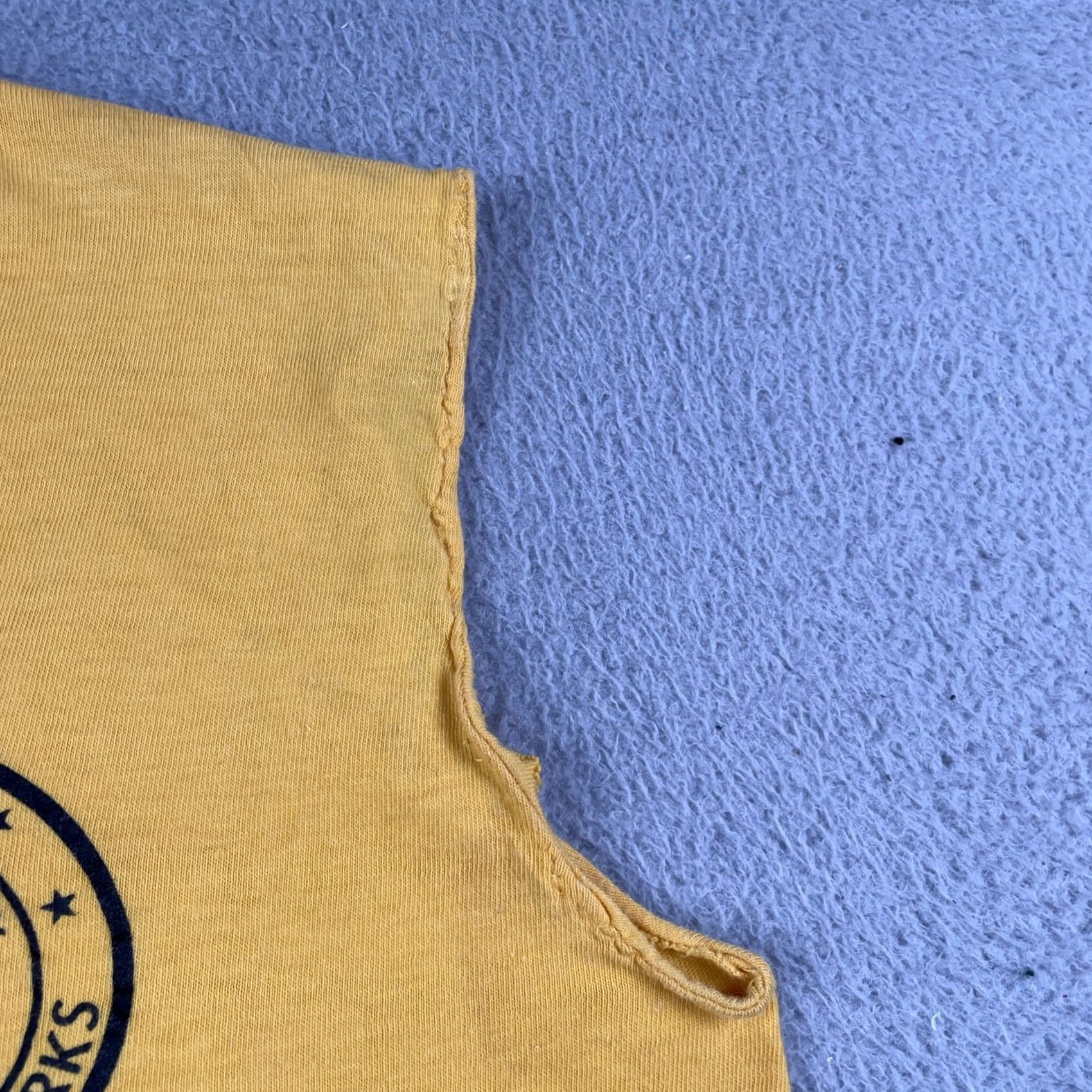 Vintage VINTAGE Collegiate Pacific Maryland Baltimore County Recreation & Parks Tank Top Shirt Men M Yellow 90s Outdoor Urban City Virginia Size US M / EU 48-50 / 2 - 4 Thumbnail