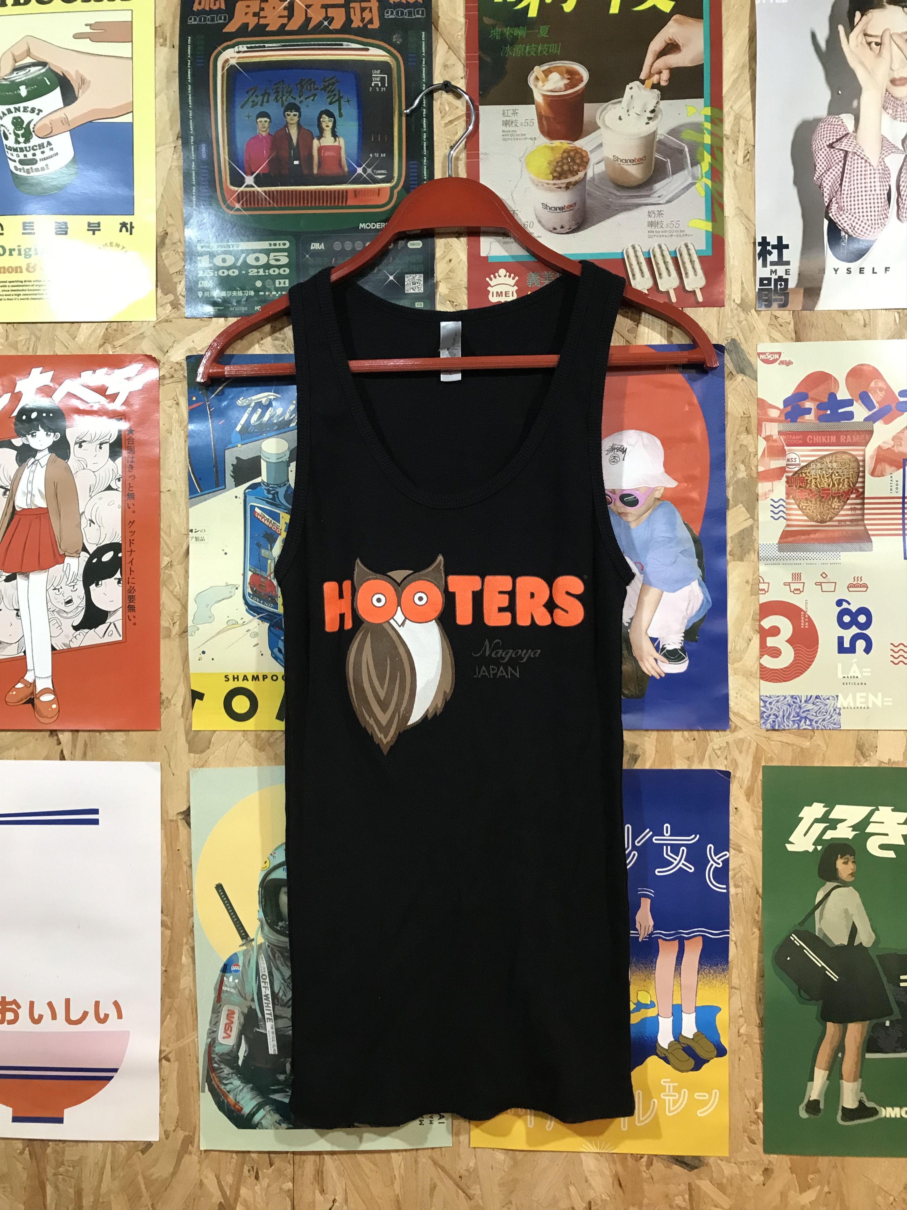 Other Hooters Nagoya Japan Tanktop Size L / US 10 / IT 46 - 2 Thumbnail
