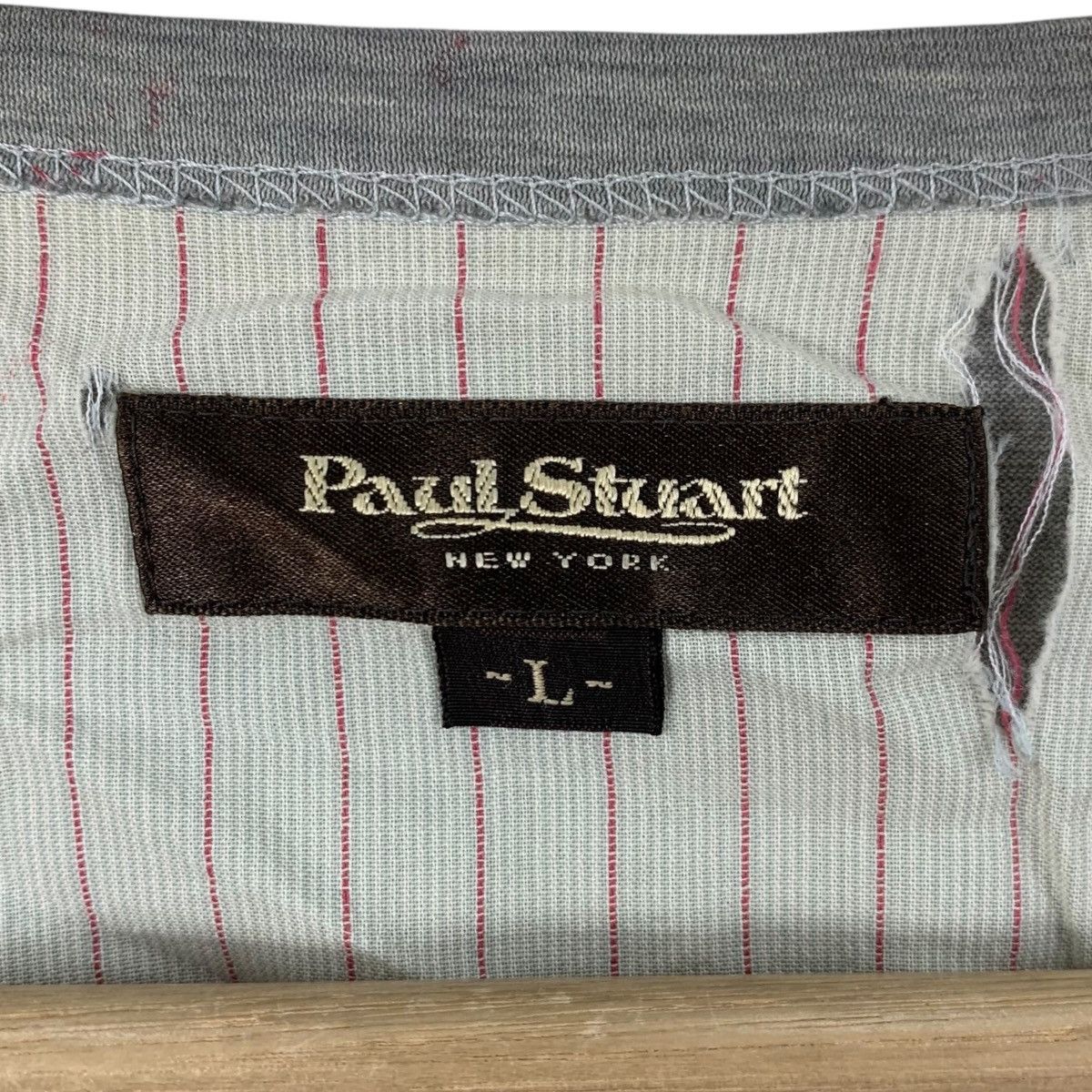 Vintage Vintage PAUL STEWART NEW YORK Pocket Henley Tee Shirt Size US L / EU 52-54 / 3 - 4 Thumbnail
