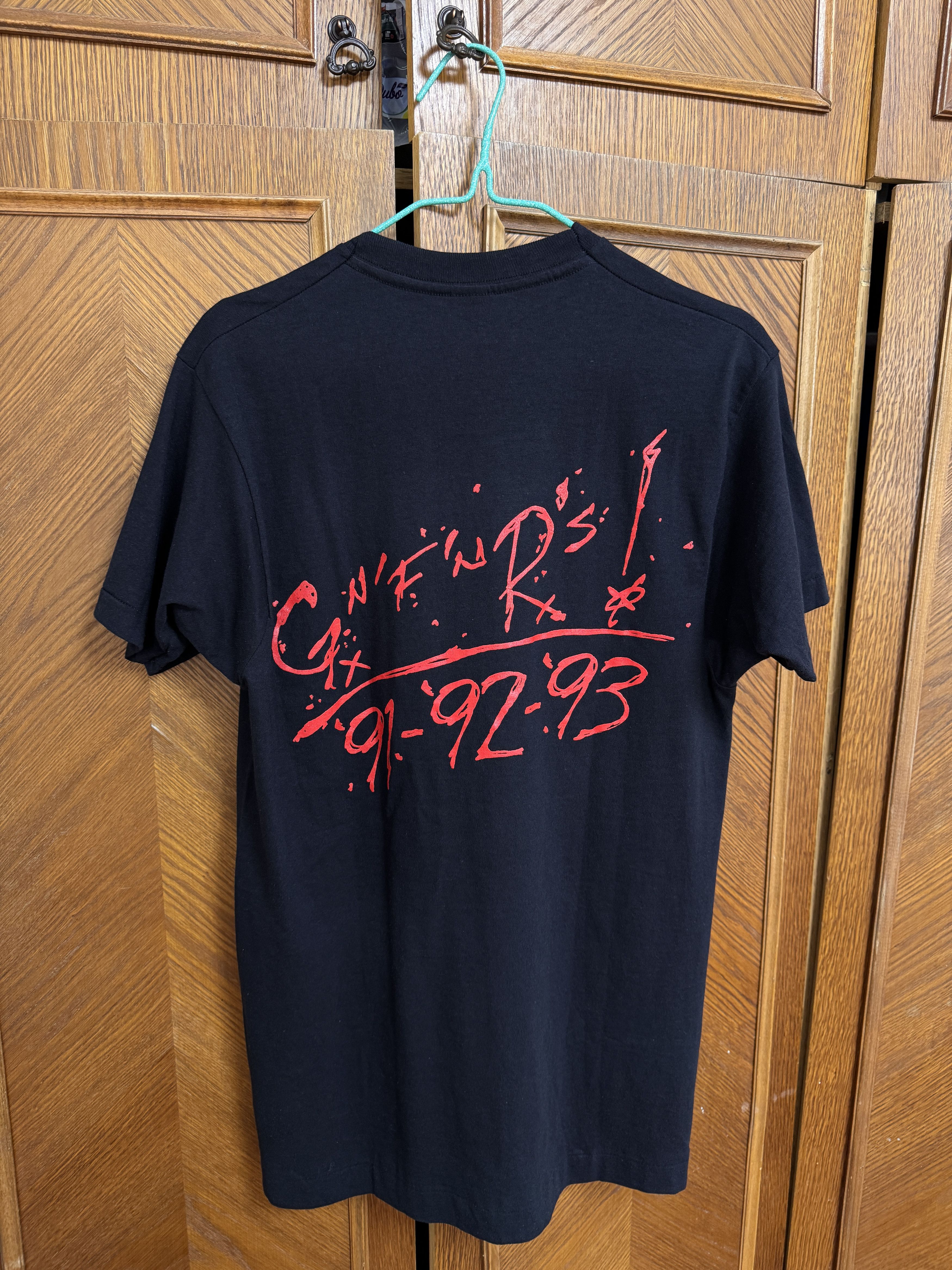 Guns N' Roses Vintage Guns N Roses T-Shirt Use Your Illusion 91/92/93 Size US M / EU 48-50 / 2 - 11 Thumbnail