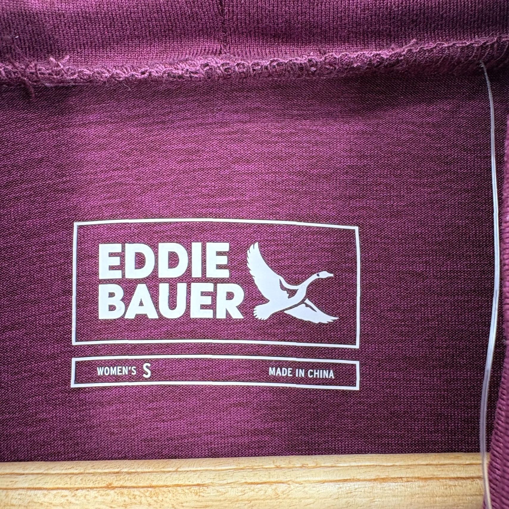 Eddie Bauer Eddie Bauer Active Funnel Neck Pullover Womens Small Purple UPF 50+ Stretch NWT Size S / US 4 / IT 40 - 4 Thumbnail