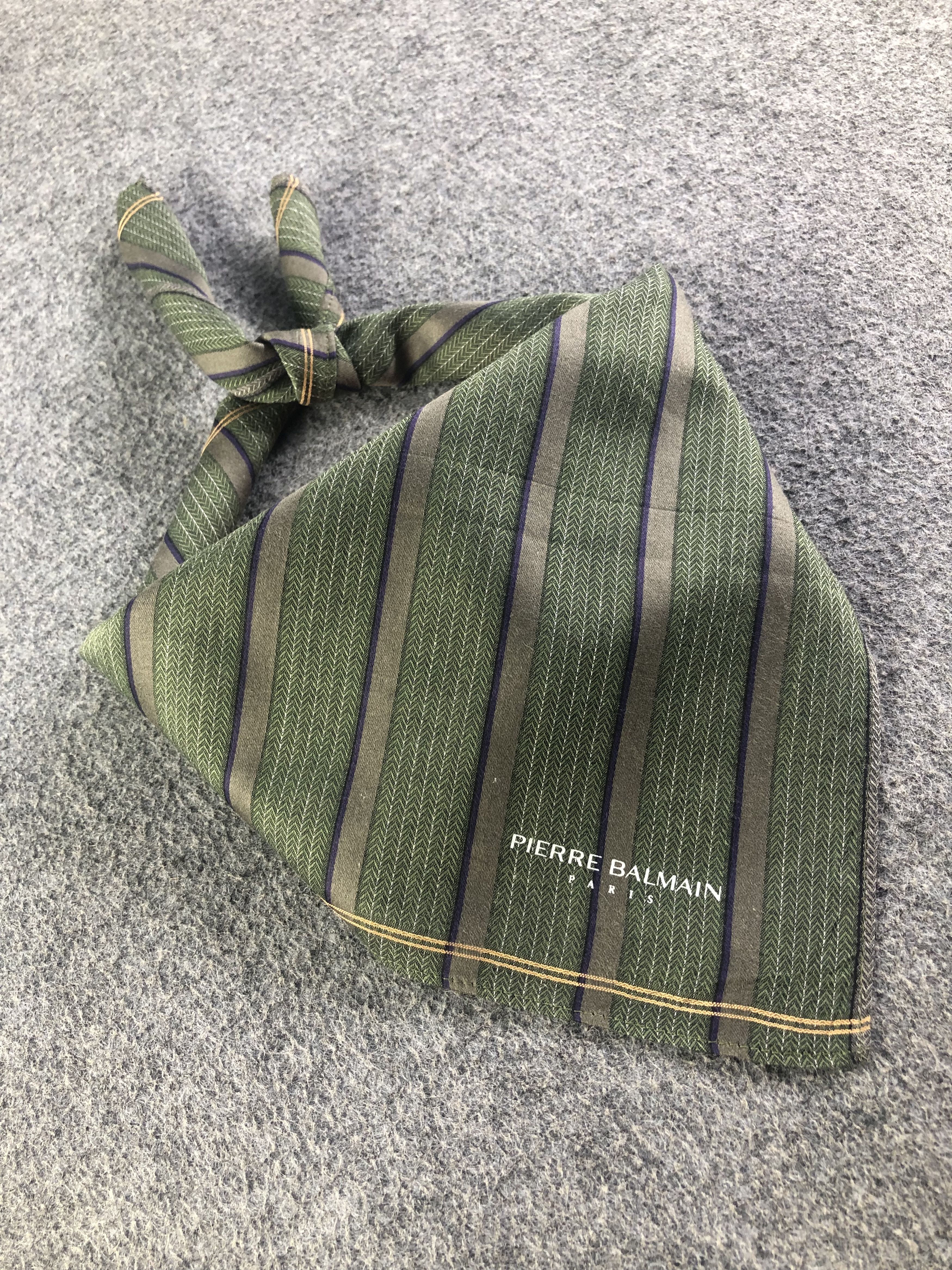 Pierre Balmain Pierre Balmain Handkerchief / Bandana / Neckerchief C463 Size ONE SIZE - 2 Thumbnail