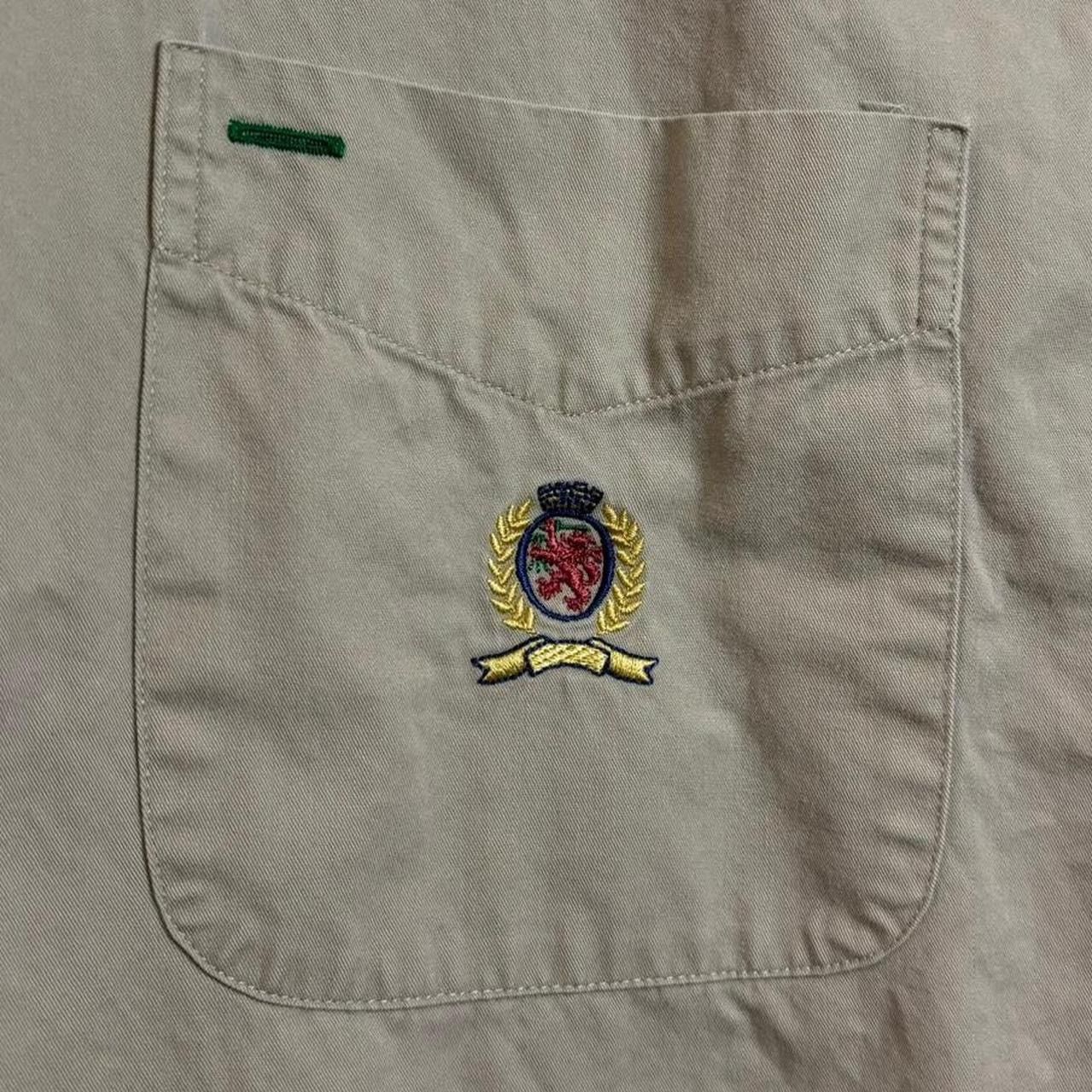 Tommy Hilfiger × Vintage Vintage 90s Tommy Hilfiger Beige Button-Up Shirt Size US XL / EU 56 / 4 - 2 Thumbnail