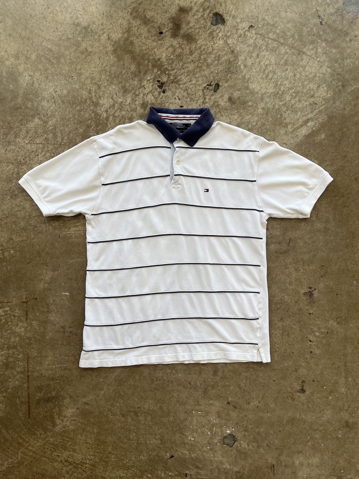 Tommy Hilfiger × Vintage Vintage Tommy Hilfiger Stripe Collared Shirt XL Size US XL / EU 56 / 4 - 2 Thumbnail