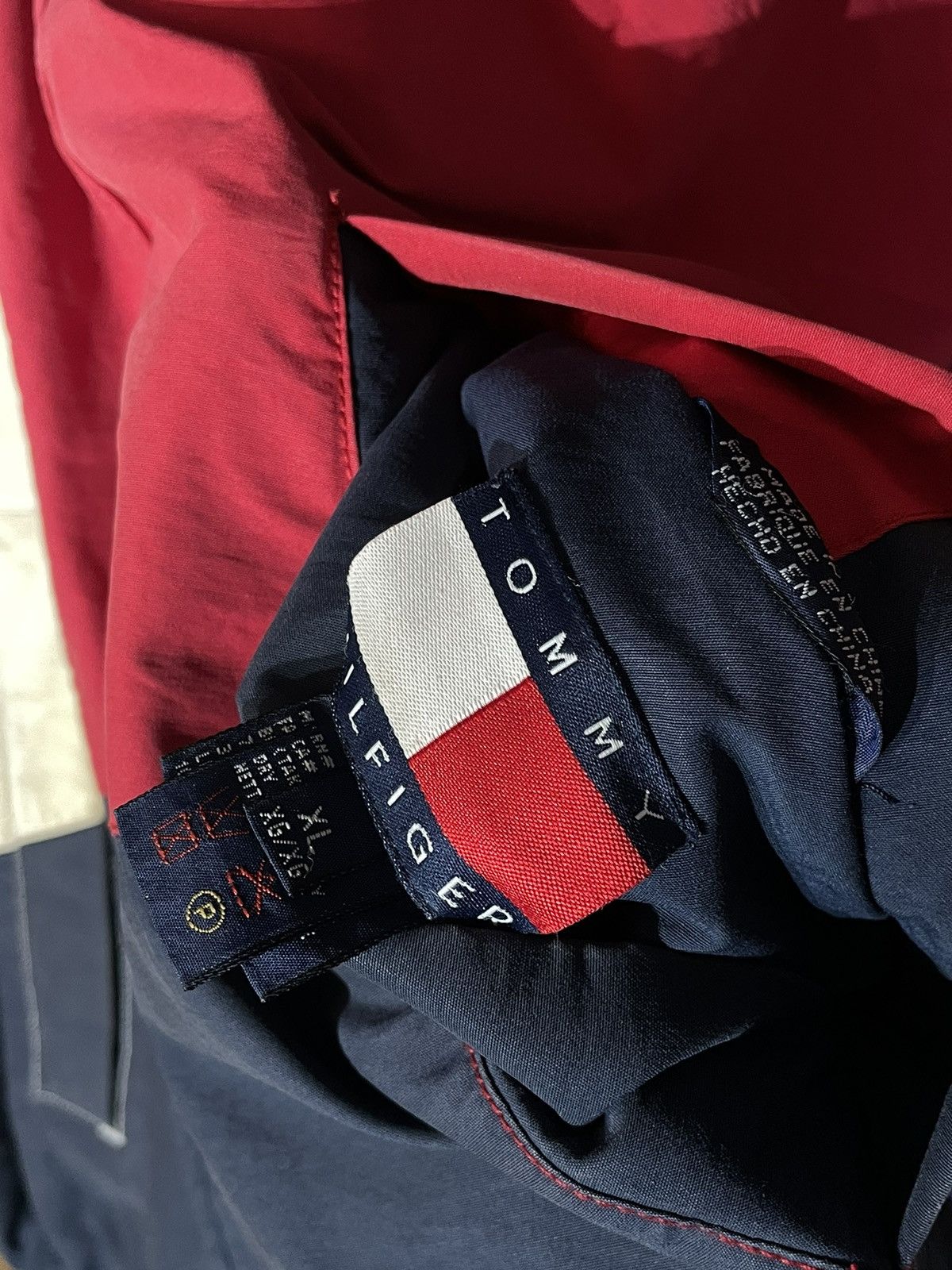 Japanese Brand × Tommy Hilfiger × Vintage Jacket Tommy Hilfiger Big Flag 90’s Vintage Reversible Size US XL / EU 56 / 4 - 14 Thumbnail