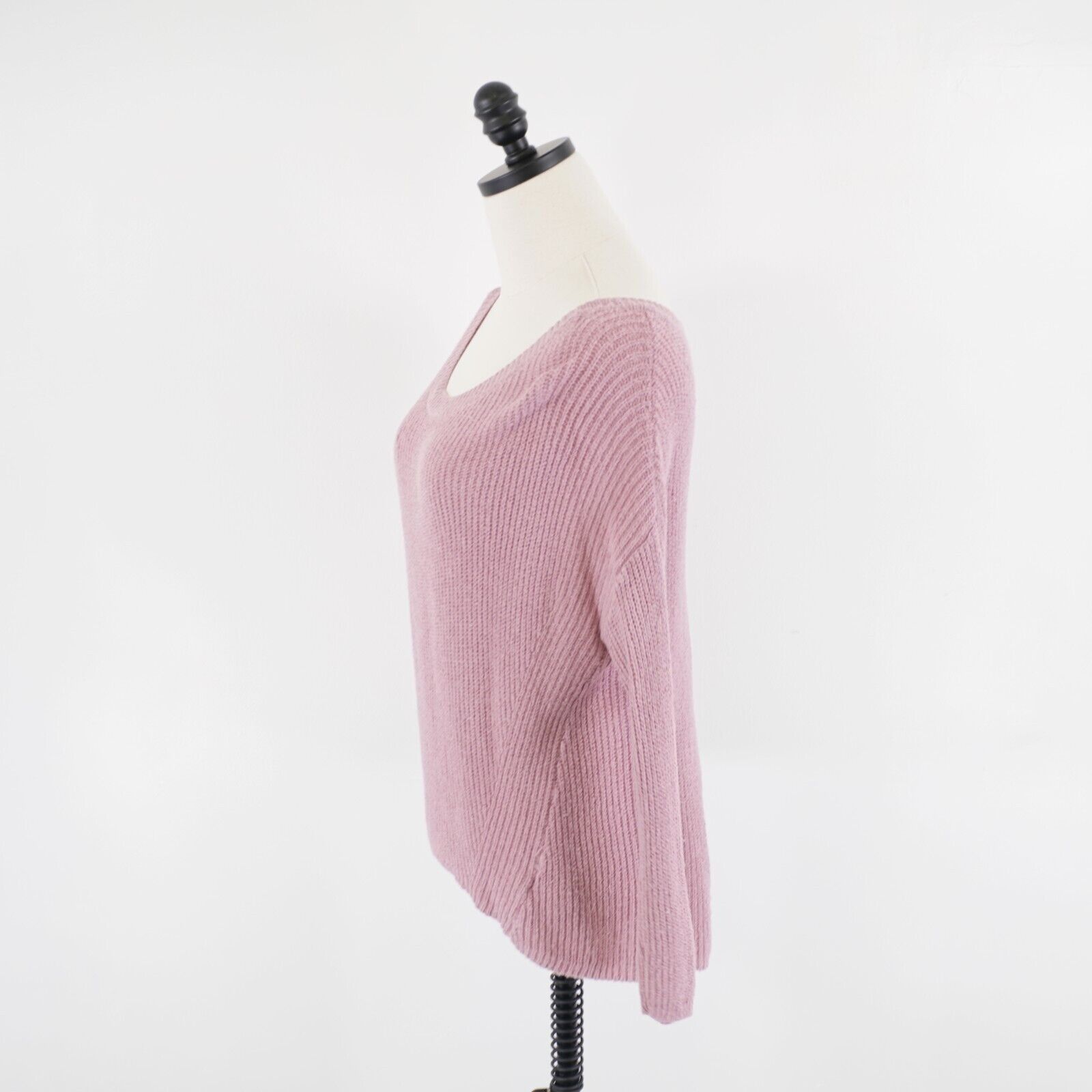 Express Express Purple Knit Small Scoop Neck Back Cut Out Sweater Vi Size S / US 4 / IT 40 - 4 Thumbnail