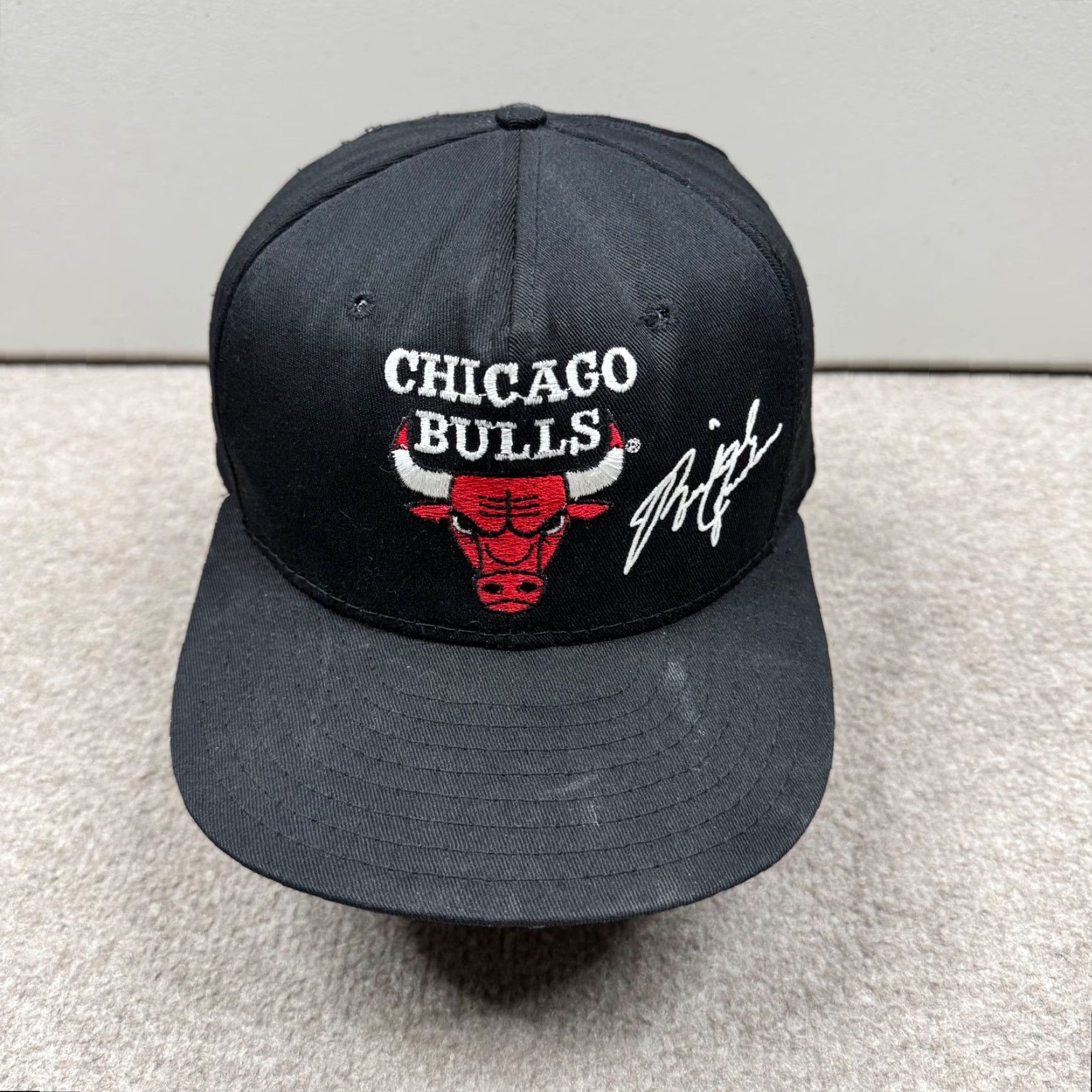 NBA VINTAGE Ajd Mens Chicago Bulls Hat Black One Size Snap Back Jordan 23 Logo NBA Size ONE SIZE - 3 Thumbnail