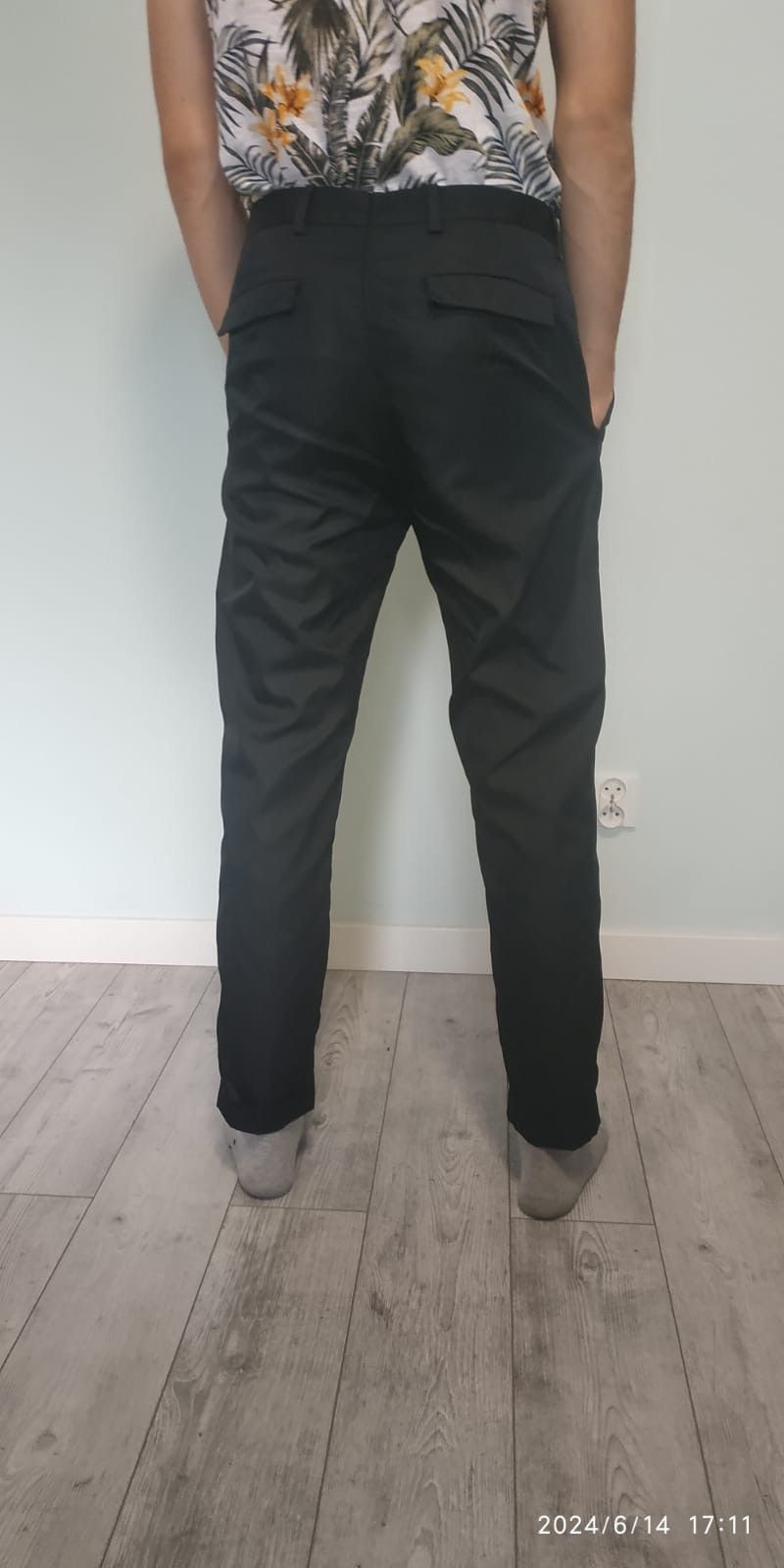 Prada Nylon trousers Size US 31 - 8 Thumbnail