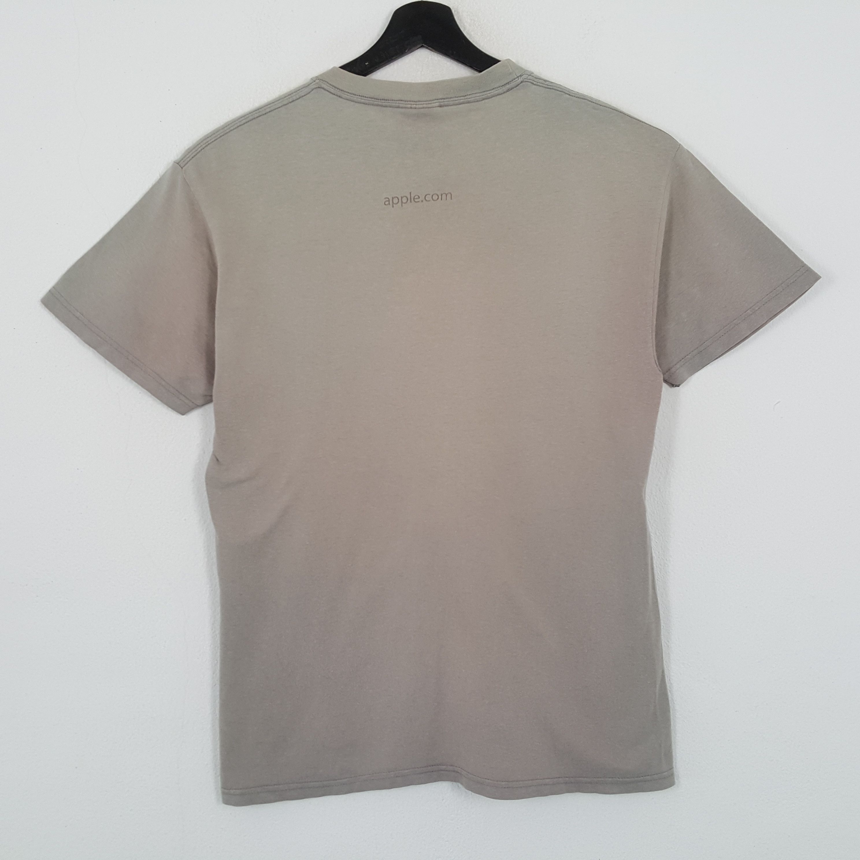 Apple APPLE Tshirt Center Logo Design Promo Style Size US M / EU 48-50 / 2 - 3 Thumbnail