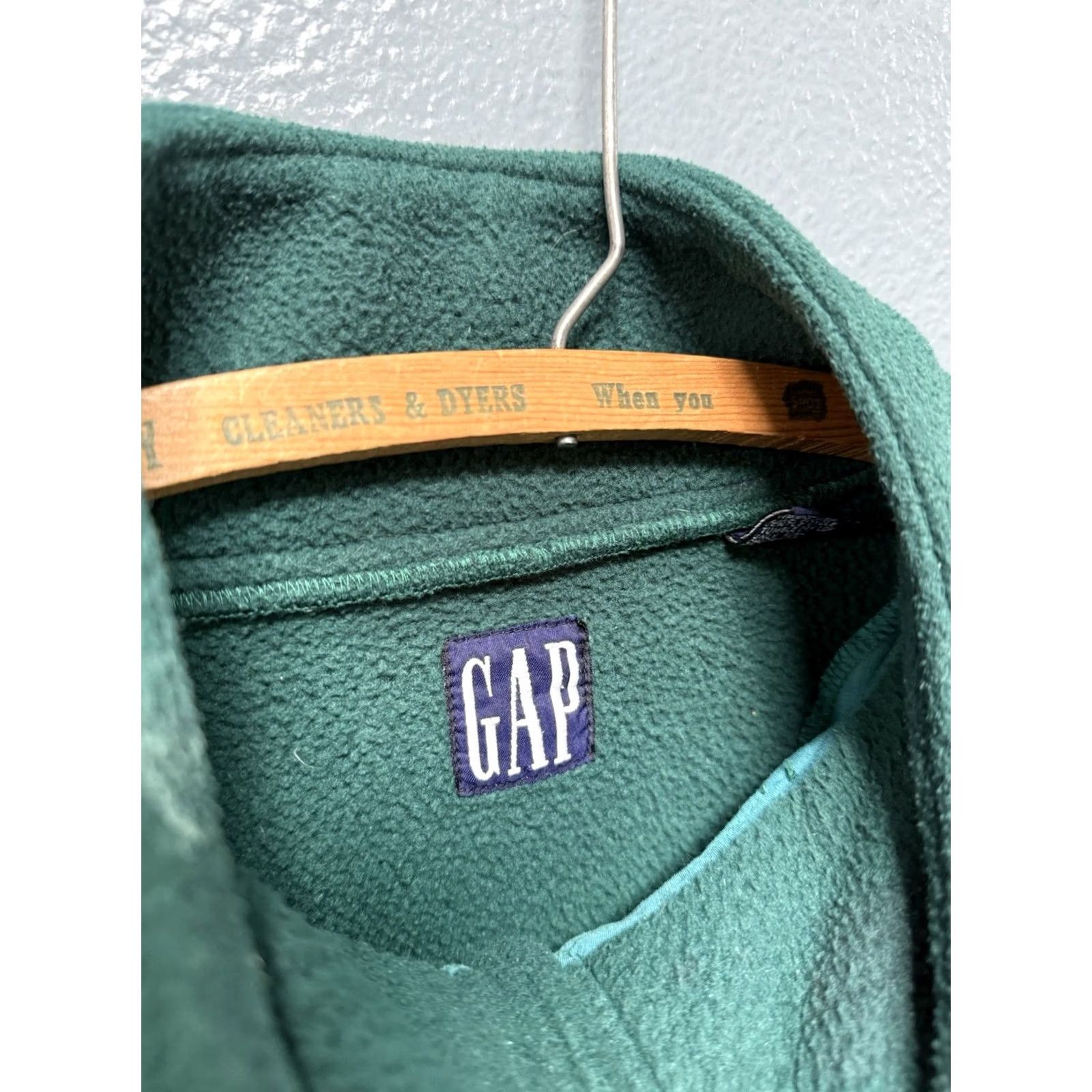 Gap VINTAGE GAP Sweatshirt Downhill Ski Alpine Racing Green Fleece Pullover 90s XL Mens Size US XL / EU 56 / 4 - 2 Thumbnail