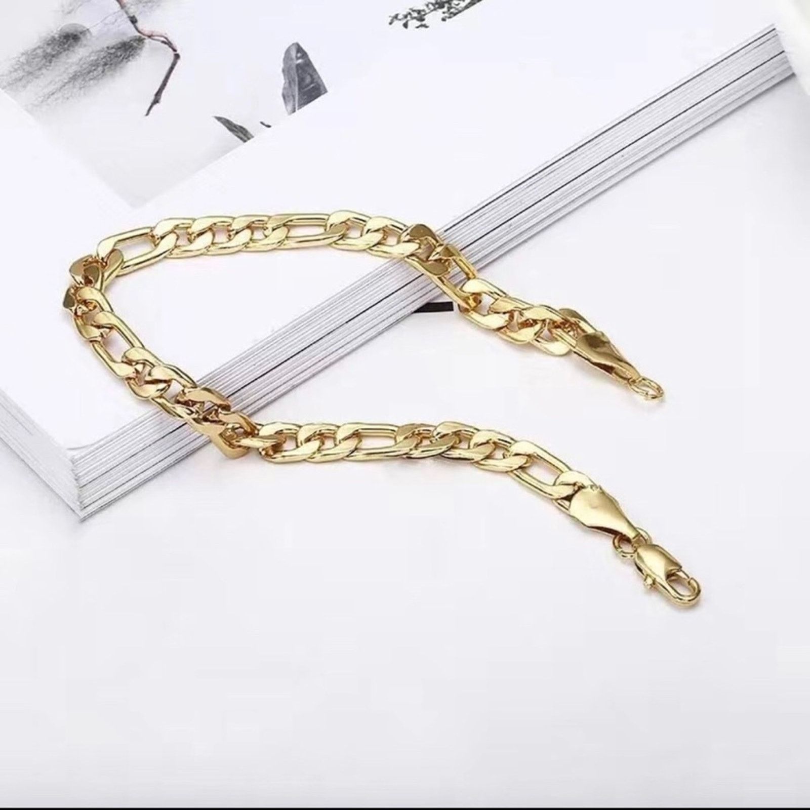 Jewelry Ladies 6mm 18k gold plated steel figaro chain bracelet Size ONE SIZE - 3 Thumbnail