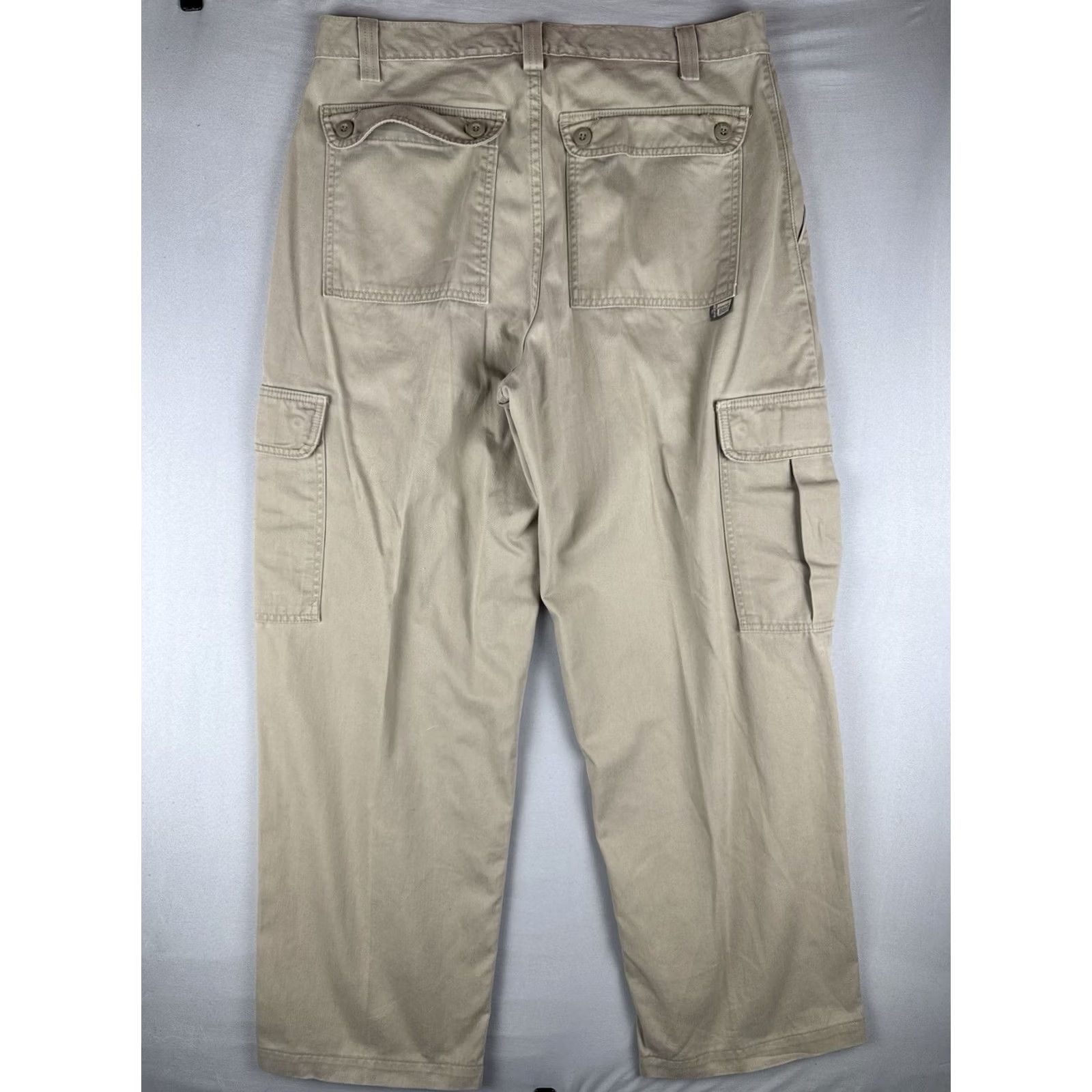 Vintage VINTAGE Levi's Silvertab Cargo Pants Khaki Relaxed Fit 36x32 Mens Pants Size US 36 / EU 52 - 7 Thumbnail