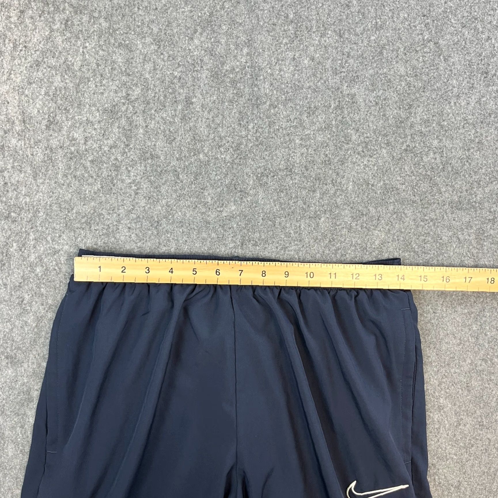 Nike Nike Dri-Fit Track Pants Mens Trousers 32in Inside Leg Blue Gym Running Pockets Modern Style Shoes? Size US 31 - 6 Thumbnail