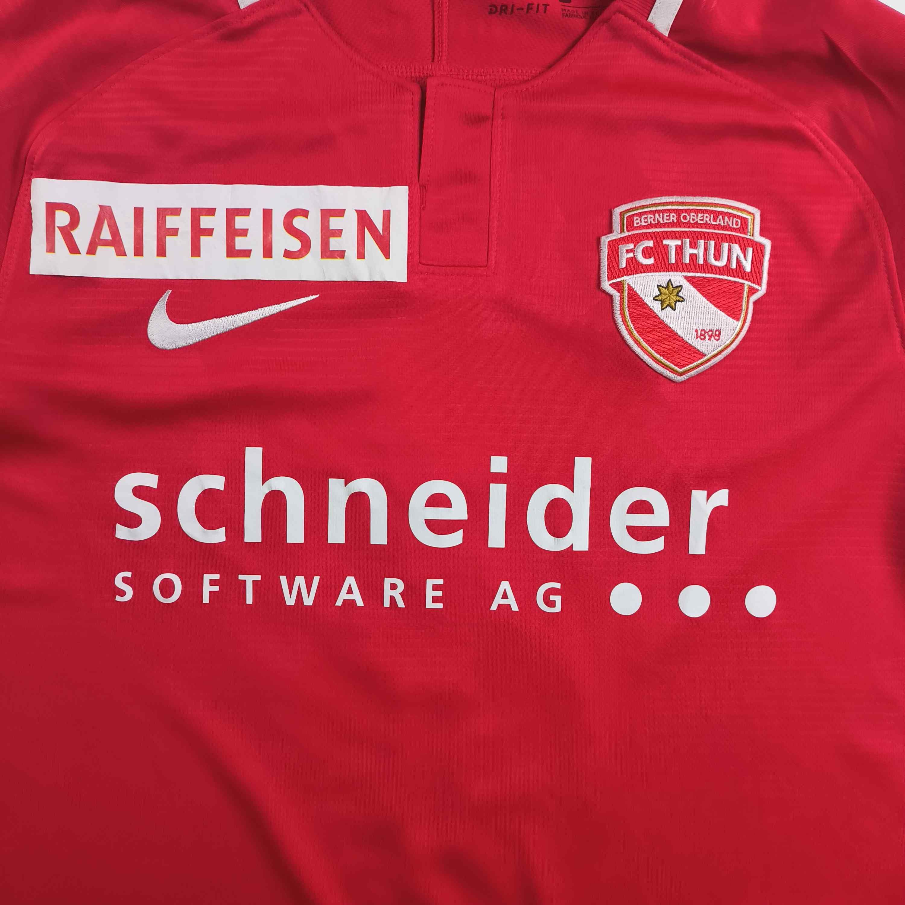 Nike FC Thun 2018-19 Nike home Grégory Karlen football jersey M Size US M / EU 48-50 / 2 - 3 Thumbnail