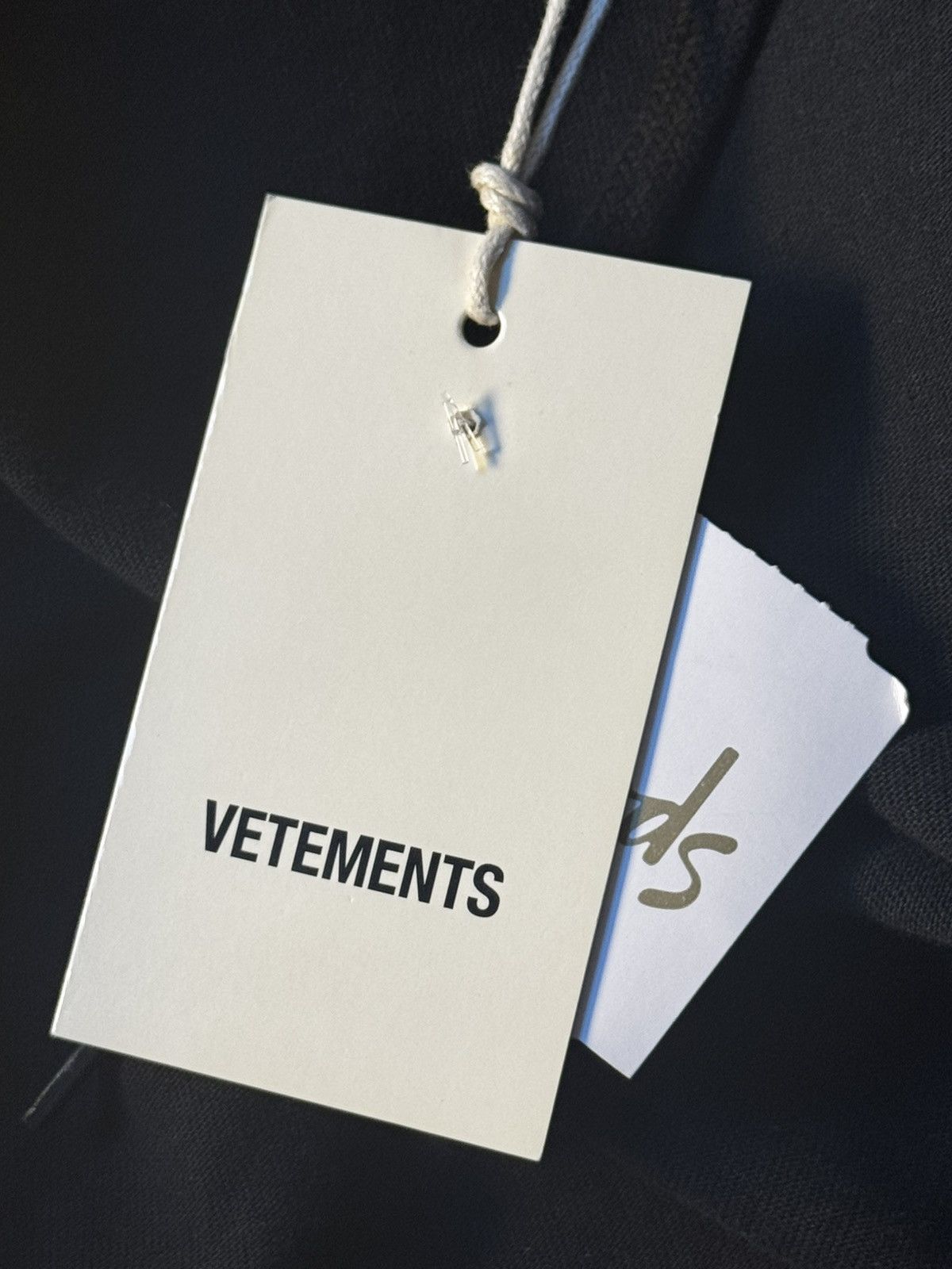 Vetements Vetements Over Sized T-shirt Hoodie Rain Coat Size US M / EU 48-50 / 2 - 8 Thumbnail