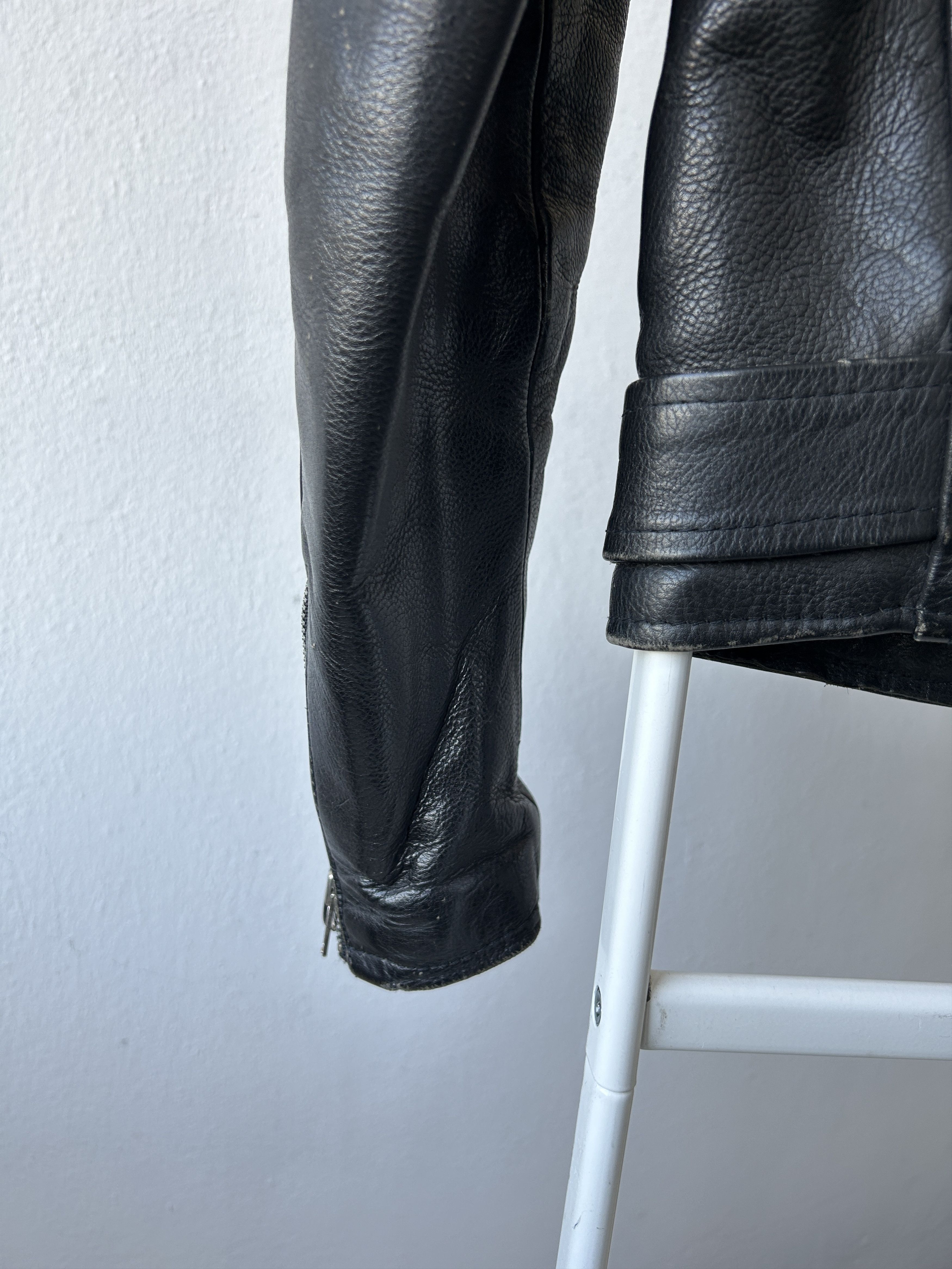 Vintage Vintage ramones biker leather jacket Size US M / EU 48-50 / 2 - 9 Thumbnail