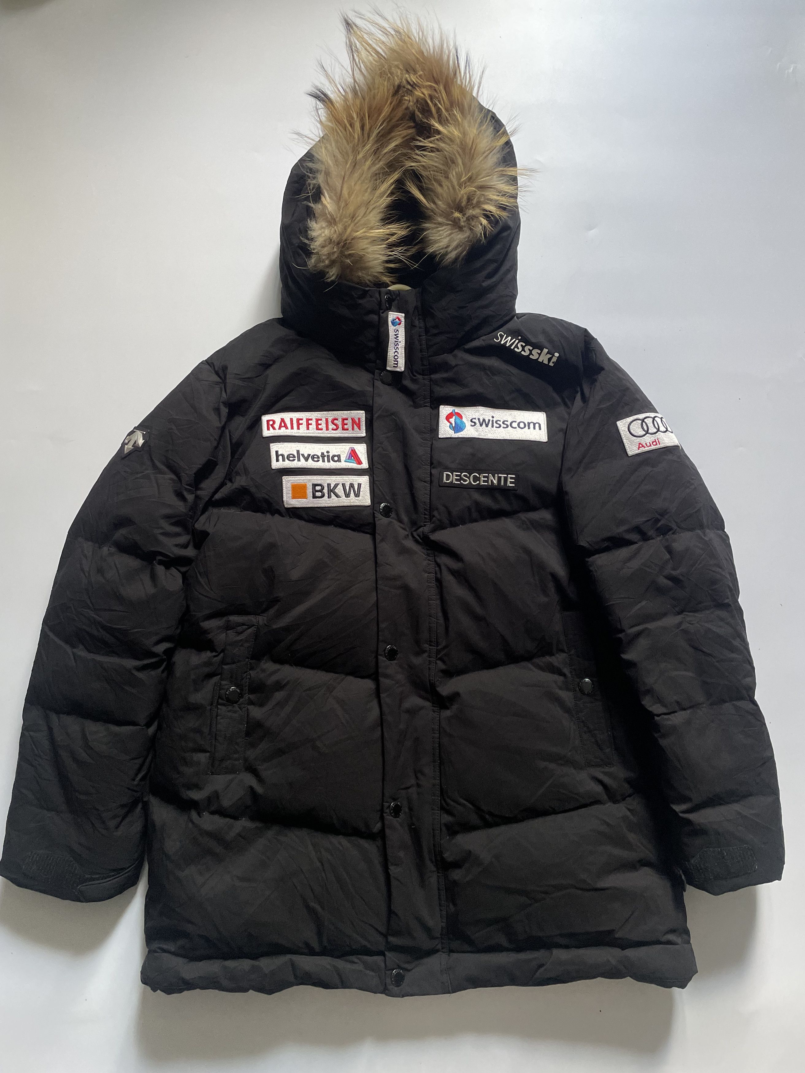 Descente Descente Swiss Ski Team Audi Puffer Jacket Size US XL / EU 56 / 4 - 1 Thumbnail