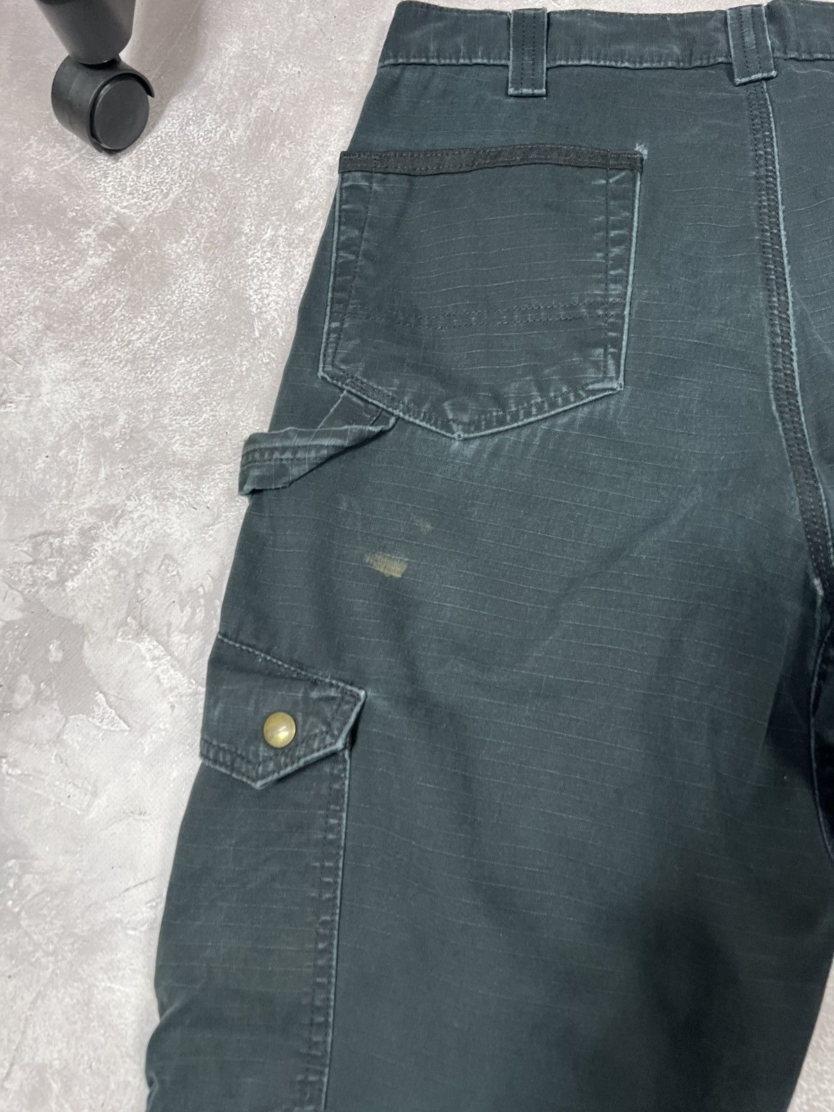 Carhartt Vintage Carhartt Distressed Workwear Baggy Cargo Pants Size US 32 / EU 48 - 4 Thumbnail