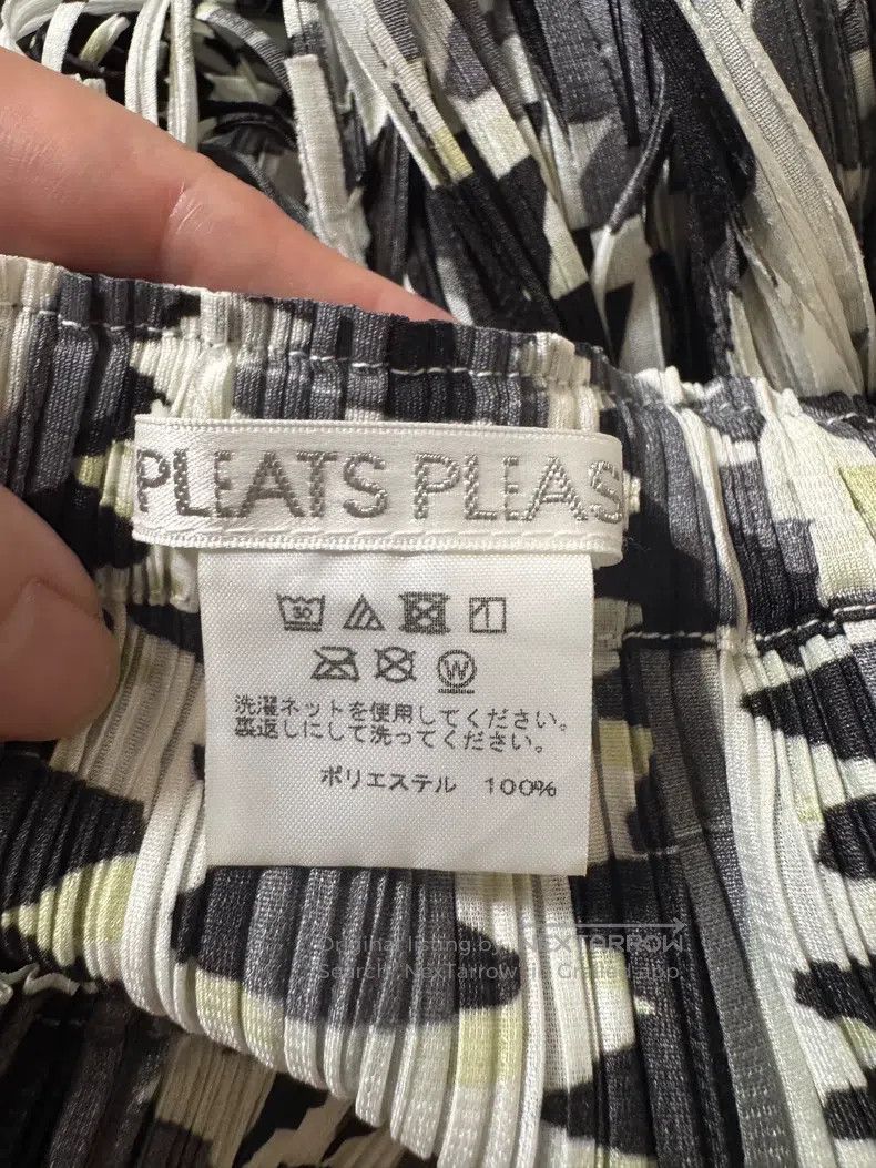 Issey Miyake Issey Miyake Black and white tassel vest Size L / US 10 / IT 46 - 7 Thumbnail