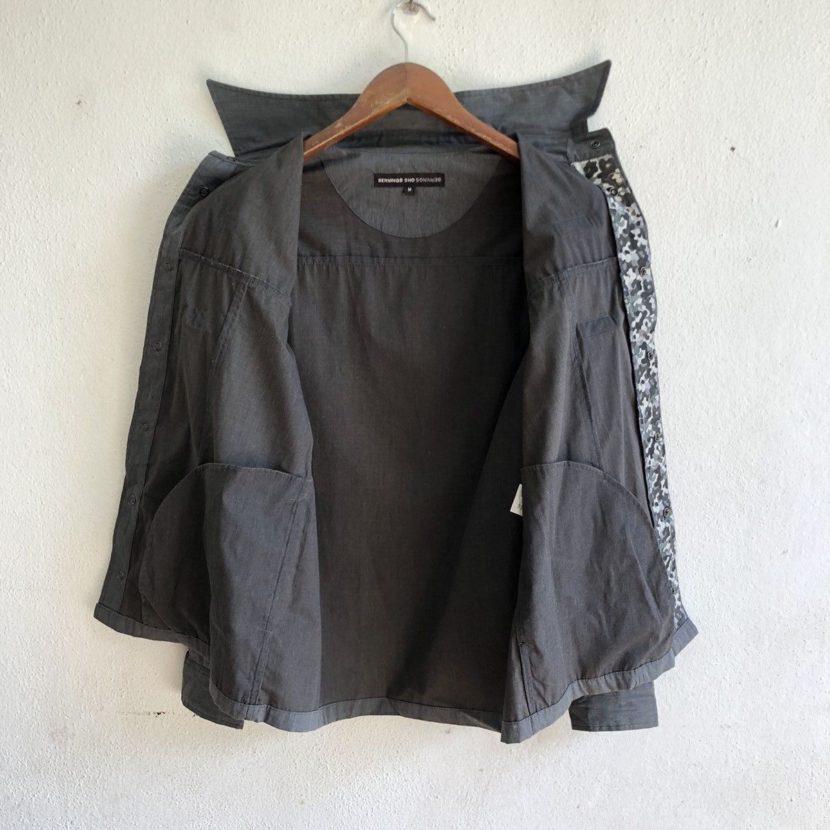 Japanese Brand BERNING SHO snap button punk shirts Size US S / EU 44-46 / 1 - 4 Thumbnail