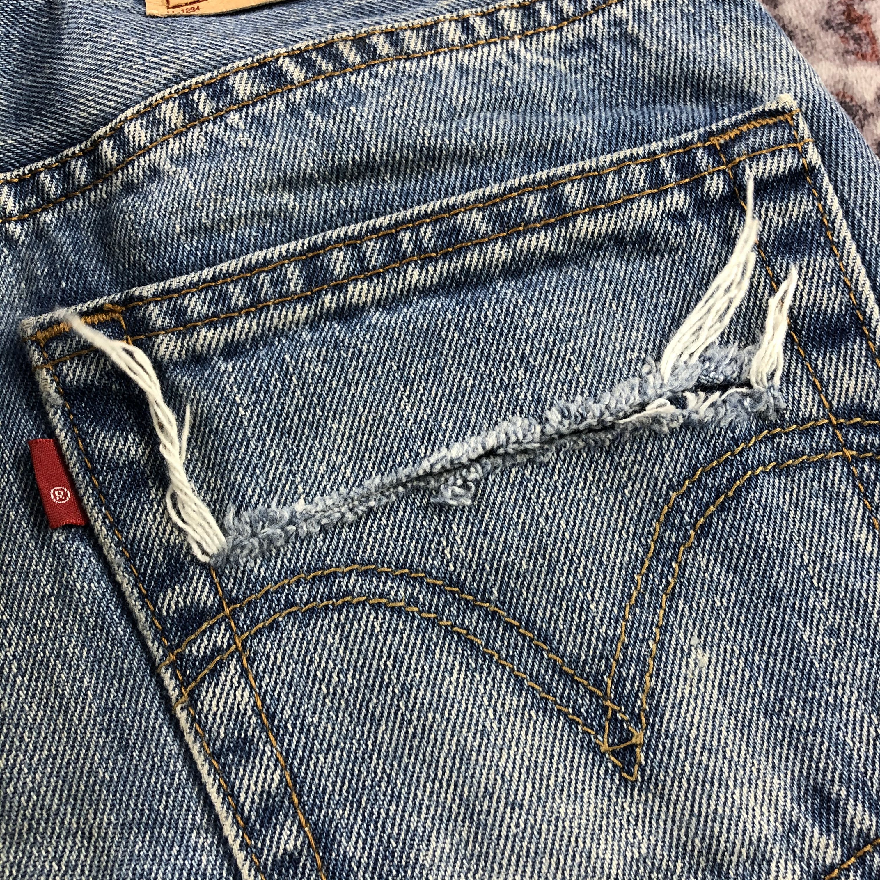 Levi's × Vintage Vintage Blue Wash Levis 505 Jeans-JM2819 Size US 30 / EU 46 - 7 Thumbnail