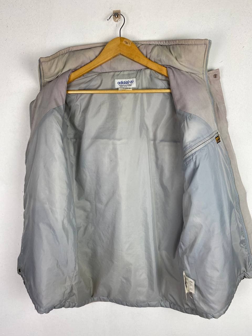 Adidas vintage adidas trefoil bomber jacket colour damage Size US M / EU 48-50 / 2 - 8 Thumbnail