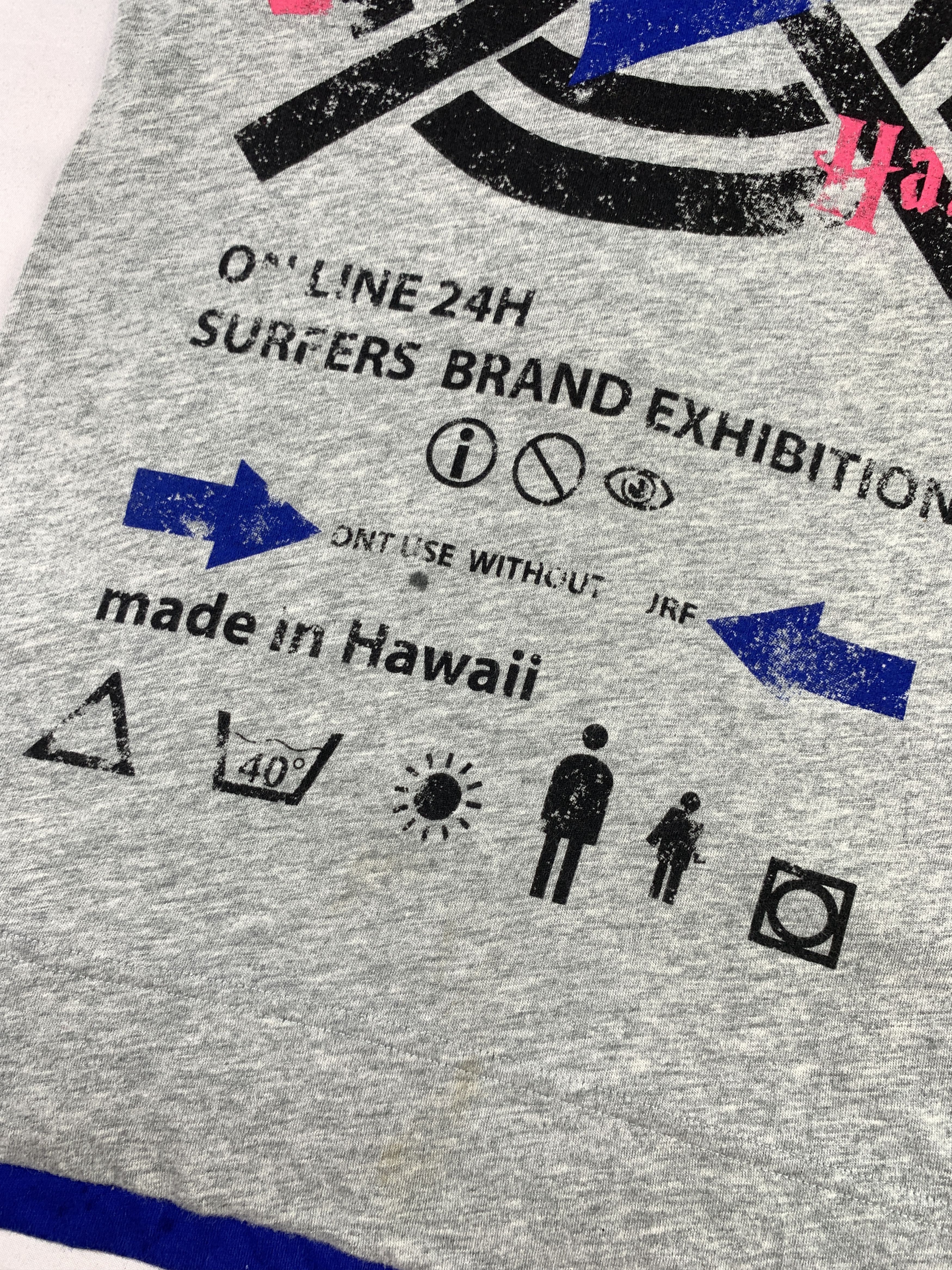 Japanese Brand CO&LU Gray Online Type Graphic Polo (S) Size S / US 4 / IT 40 - 6 Thumbnail