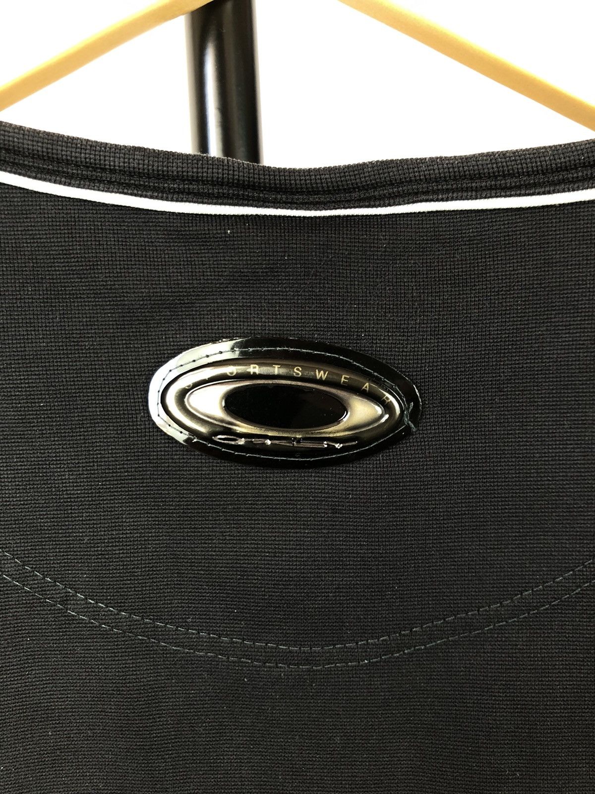 Oakley × Vintage Vintage 2000’s Oakley Rare reflective t shirt opium Y2K Size US L / EU 52-54 / 3 - 8 Thumbnail