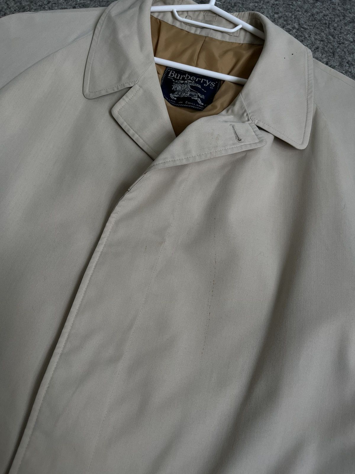 Burberry Vintage Burberry Rain Coat Reg 42 Size US L / EU 52-54 / 3 - 7 Thumbnail