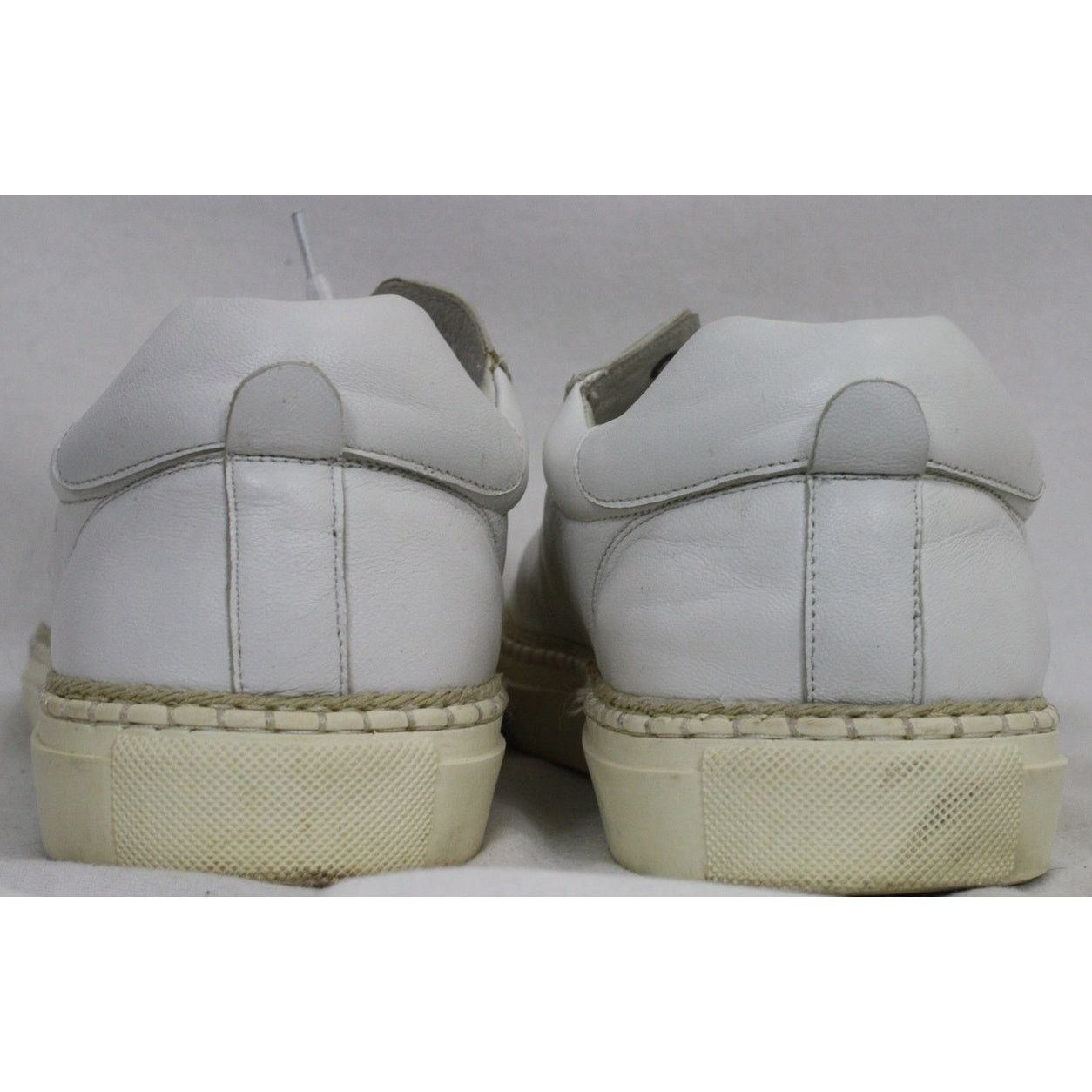 Robert Graham Robert Graham Sneakers Mens 10 White Leather Woven Toe Size US 10 / EU 43 - 11 Thumbnail