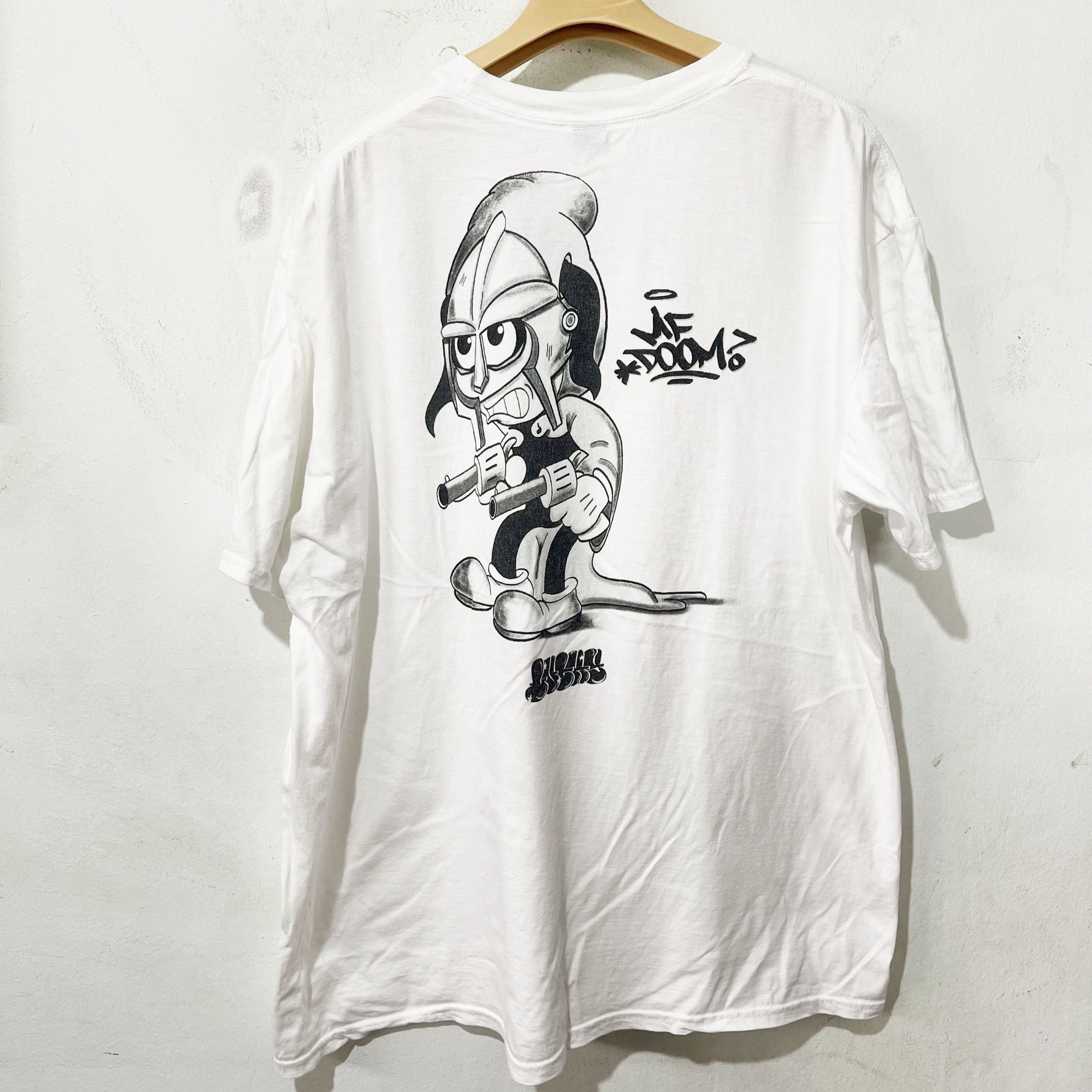 Rap Tees MF DOOM Original Villains T-shirt Size US XL / EU 56 / 4 - 1 Thumbnail