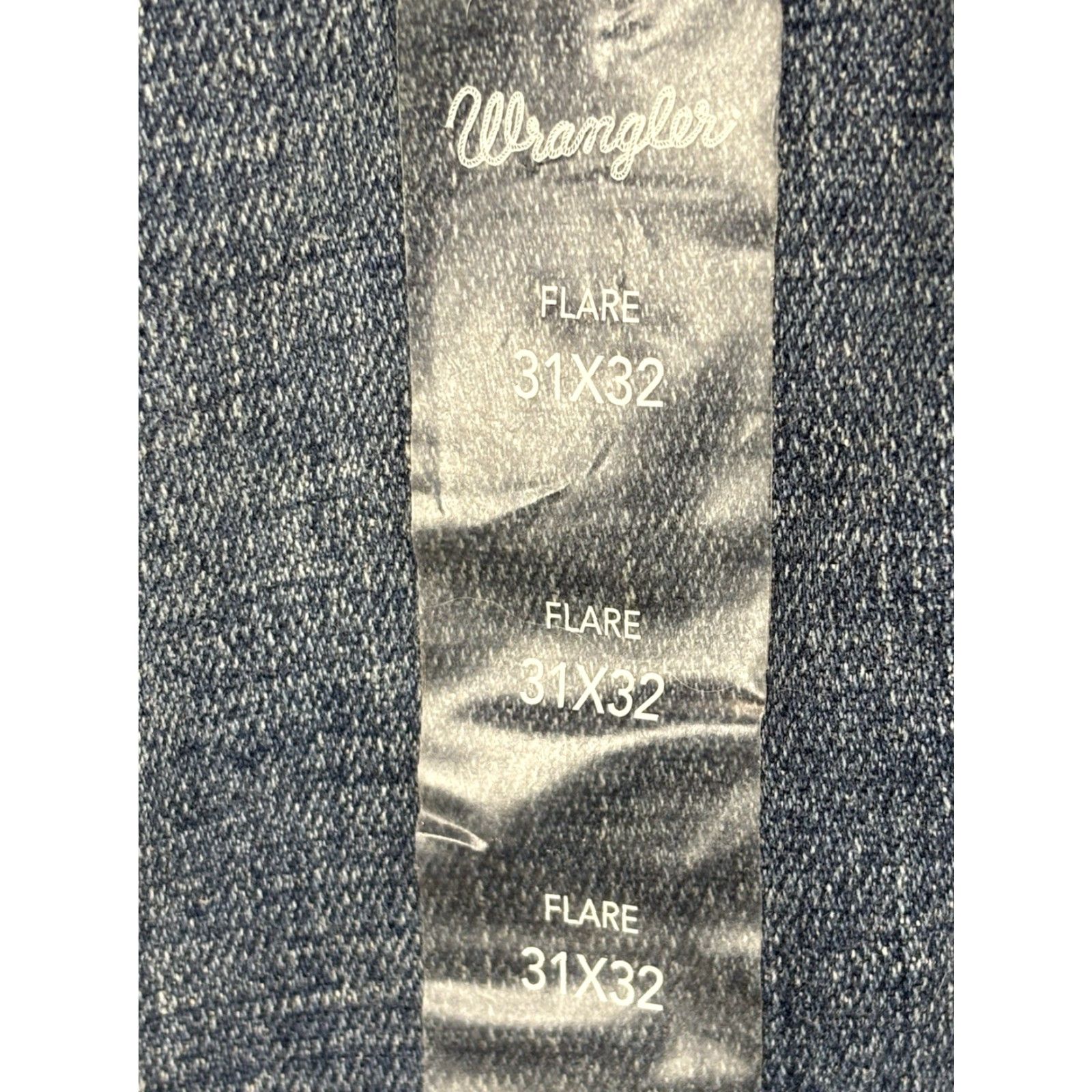 Wrangler Wrangler Retro High Rise Trumpet Flare Denim Jeans Womens 31x32 Bell Bottom Blue Vintage? No, Vintage: No. Size 24" / US 00 / IT 34 - 6 Thumbnail