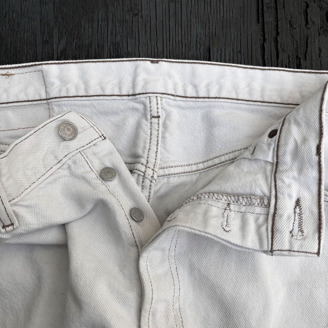 Levi's Levi’s 501 1990 90s Vintage W34 USA Made White Denim Jeans Size US 34 / EU 50 - 3 Thumbnail