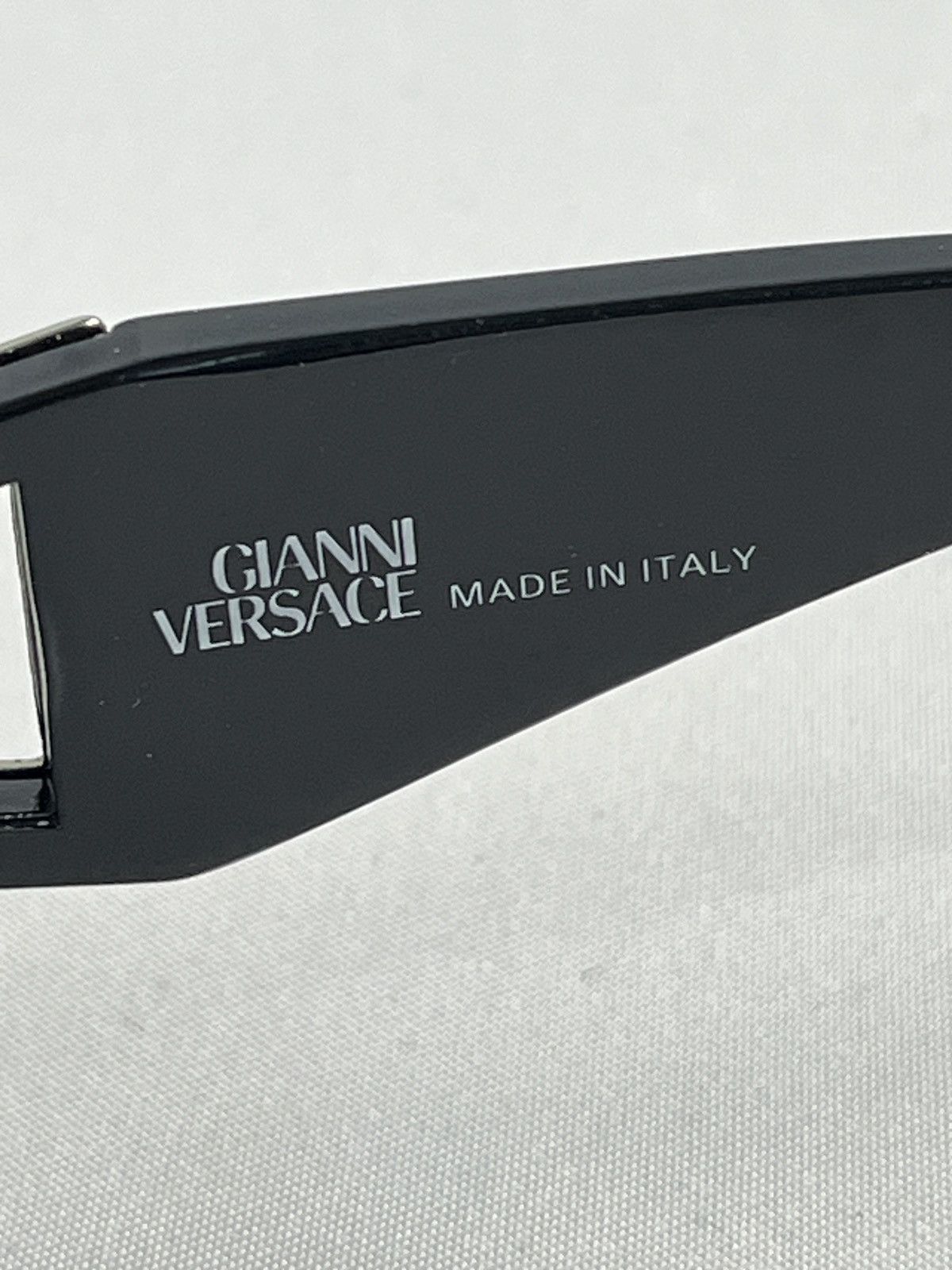Versace Vintage Versace Sunglasses Size ONE SIZE - 6 Thumbnail