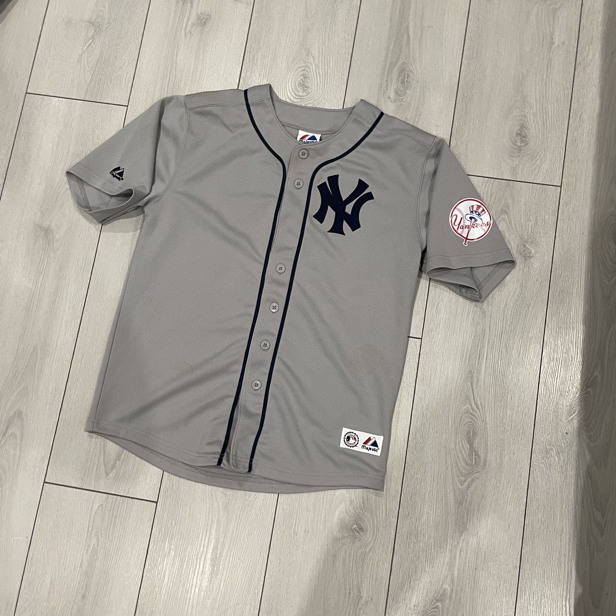 Majestic × New York Yankees × Vintage 90s Bernie Williams New York Yankees jersey Teixeira majesti Size US S / EU 44-46 / 1 - 1 Thumbnail