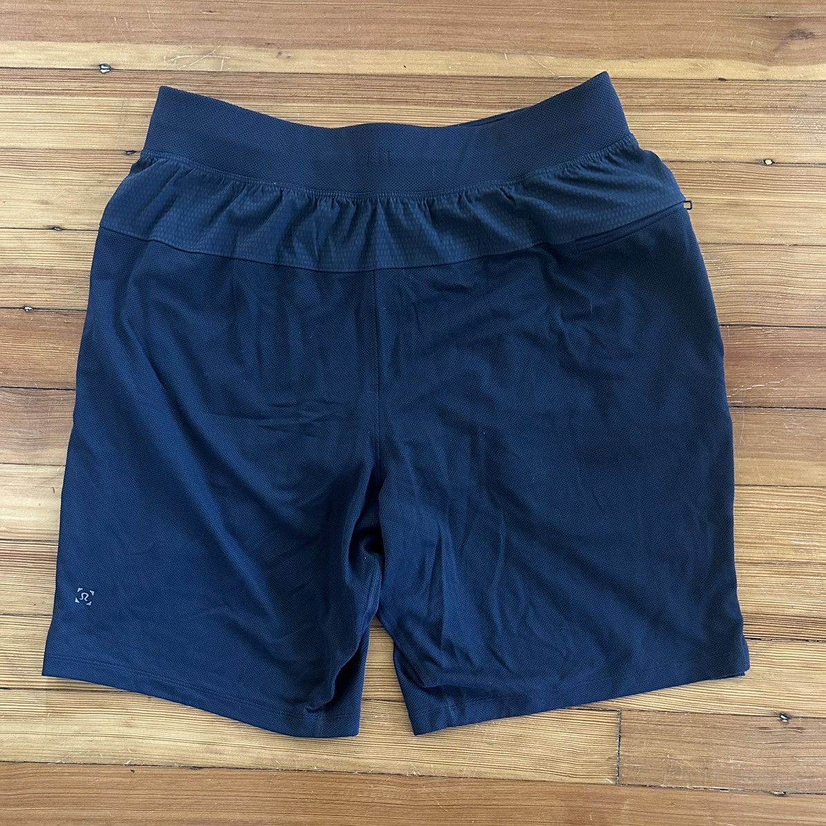 Lululemon Lululemon T.H.E. Short Liner 9" Size US 34 / EU 50 - 3 Thumbnail