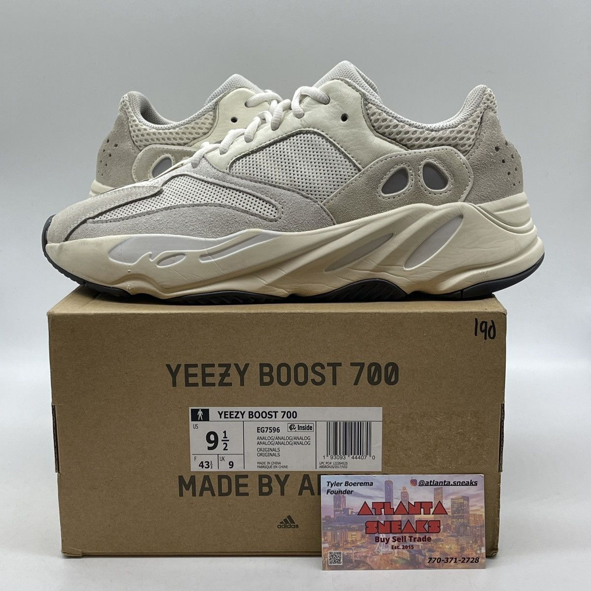 Adidas Yeezy boost 700 analog Size US 9.5 / EU 42-43 - 1 Thumbnail