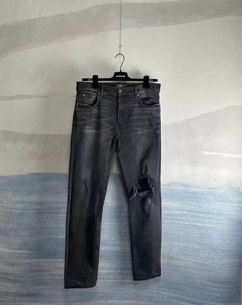 Amiri Amiri Black washed ripped jeans 2501-Nextarrow Size US 36 / EU 52 - 1 Thumbnail