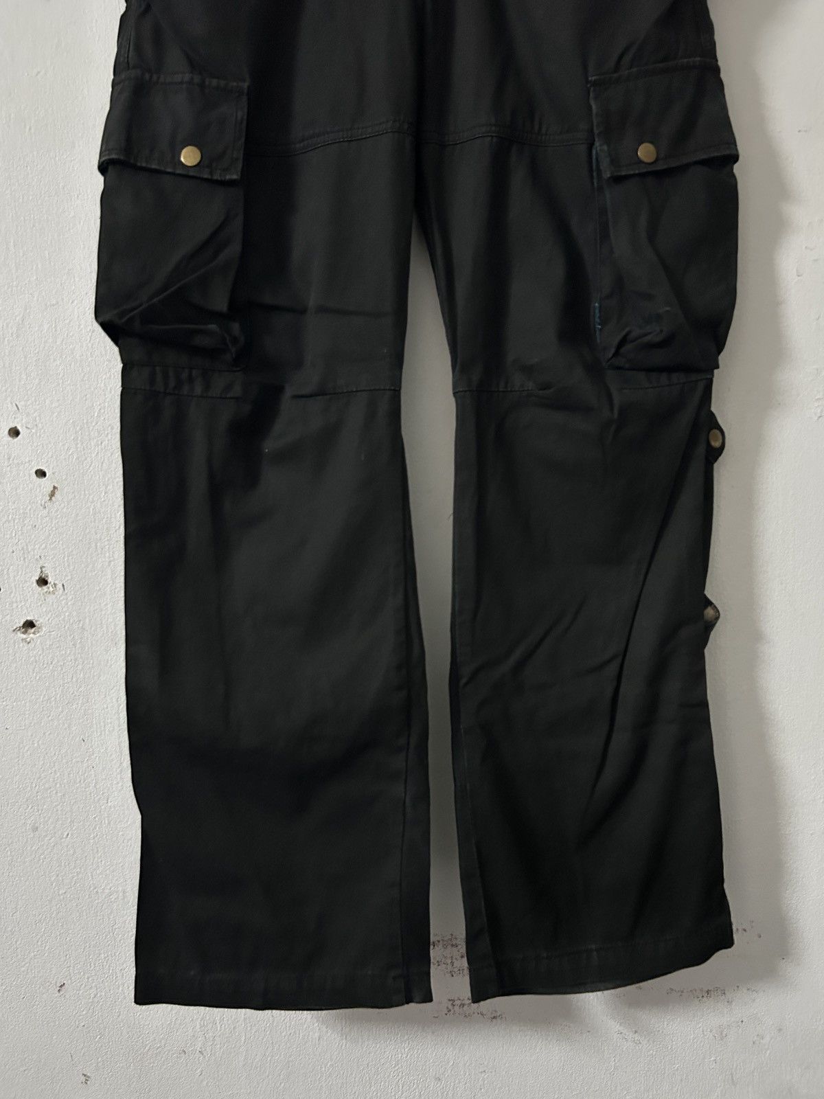If Six Was Nine 2000’s Japanese Brand Rain black bondage lgb cargo pants Size US 28 / EU 44 - 3 Thumbnail